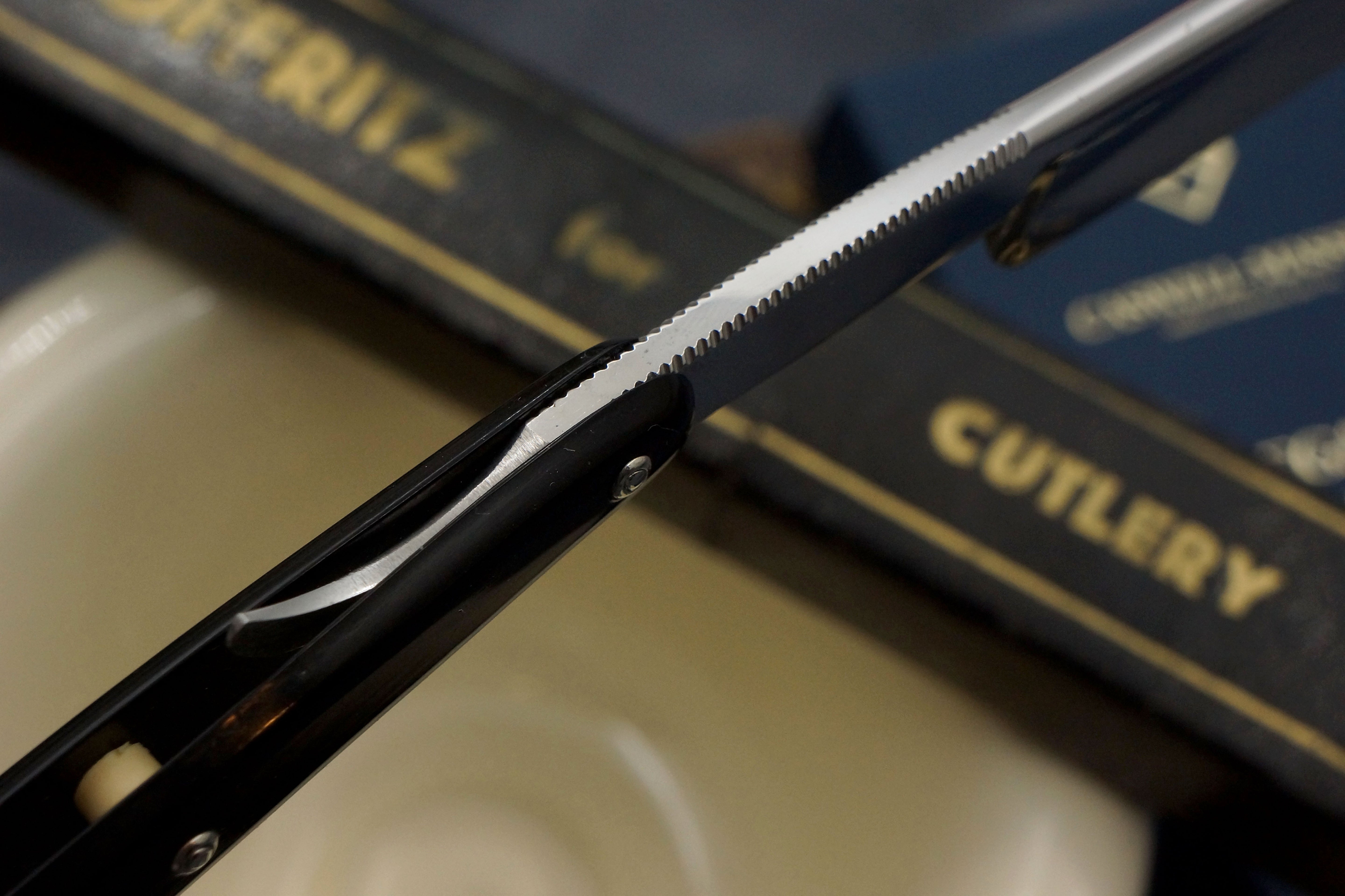 Hoffritz Cutlery 11/16" Near Pristine Vintage Solingen Straight Razor - Shave Ready