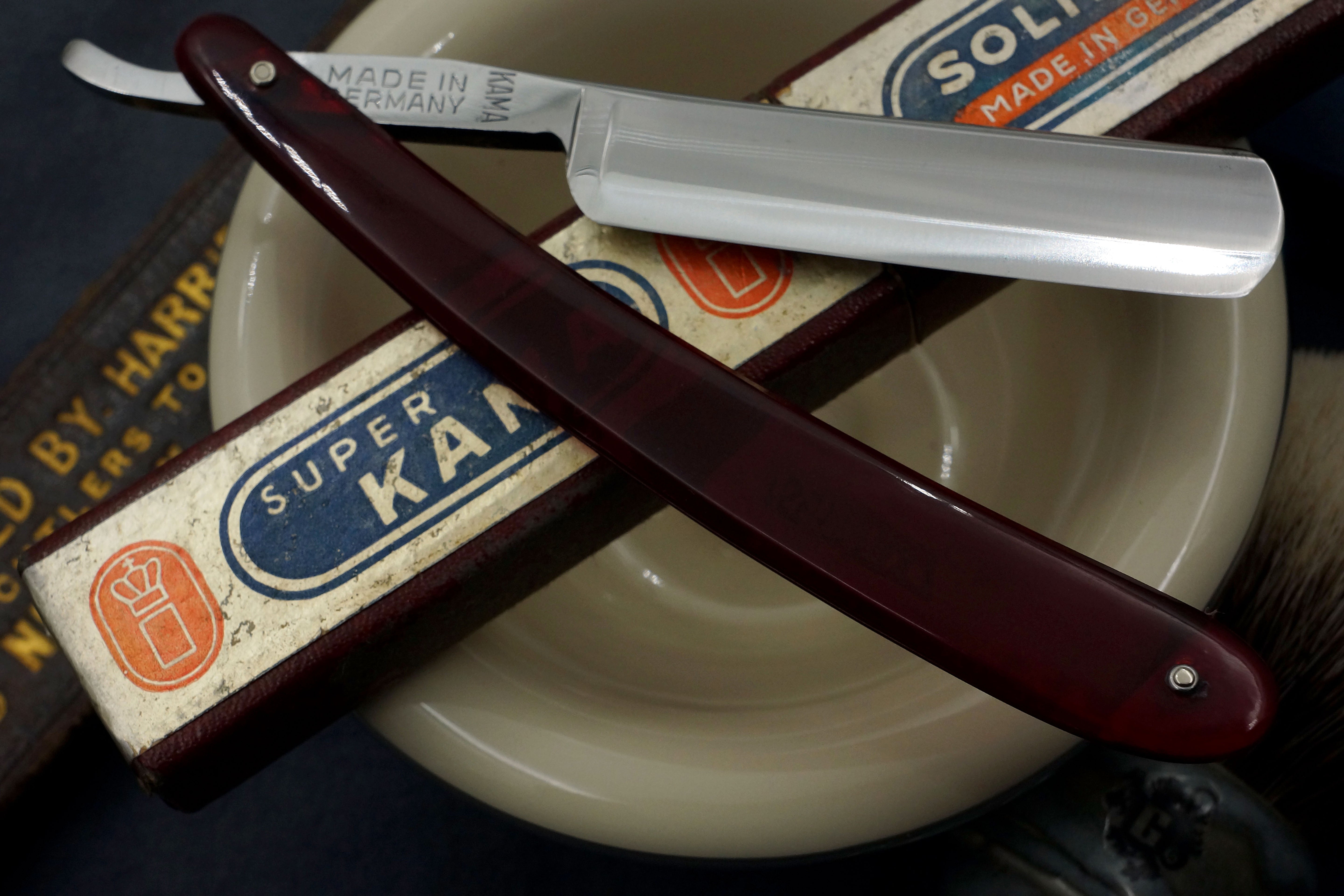 Koch & Schafer KAMA 11/16" Near Pristine Vintage Solingen Straight Razor - Shave Ready