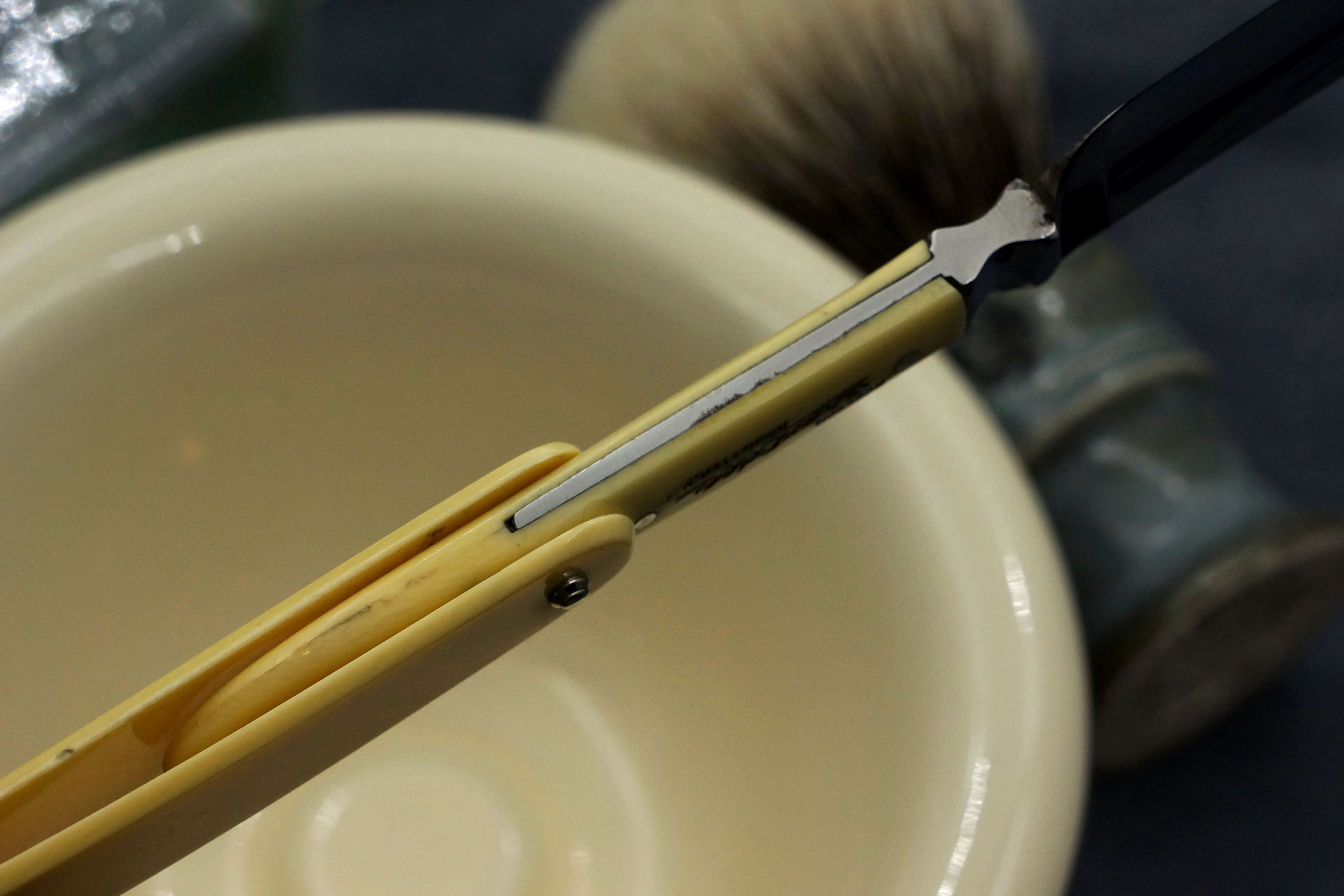 Robeson Full Hollow 11/16 Fancy Tang & Blade - Restored USA Straight Razor - Shave Ready