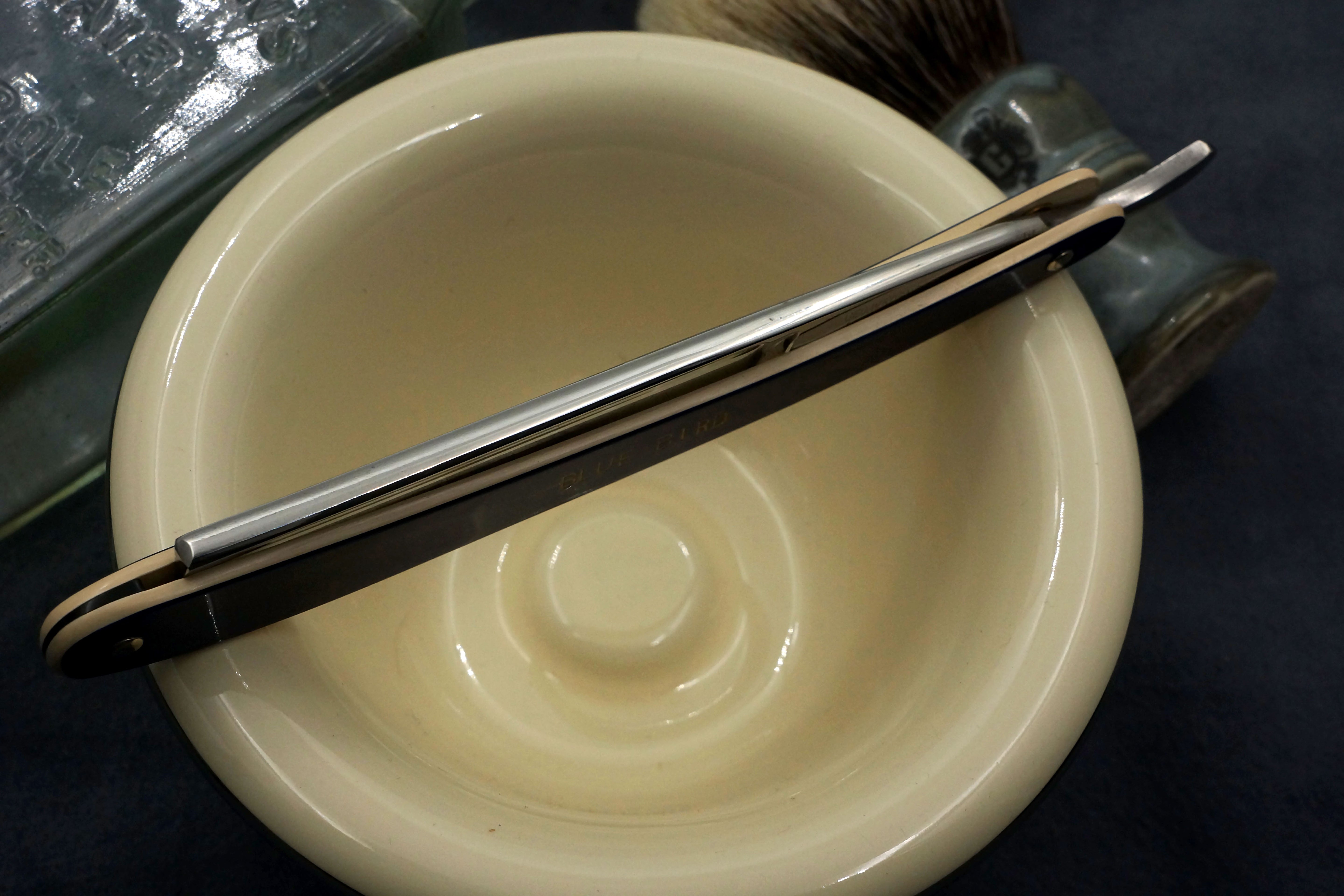 George W. Korn "Blue Bird" 5/8 Full Hollow Blade -Near Mint American Straight Razor - Shave Ready