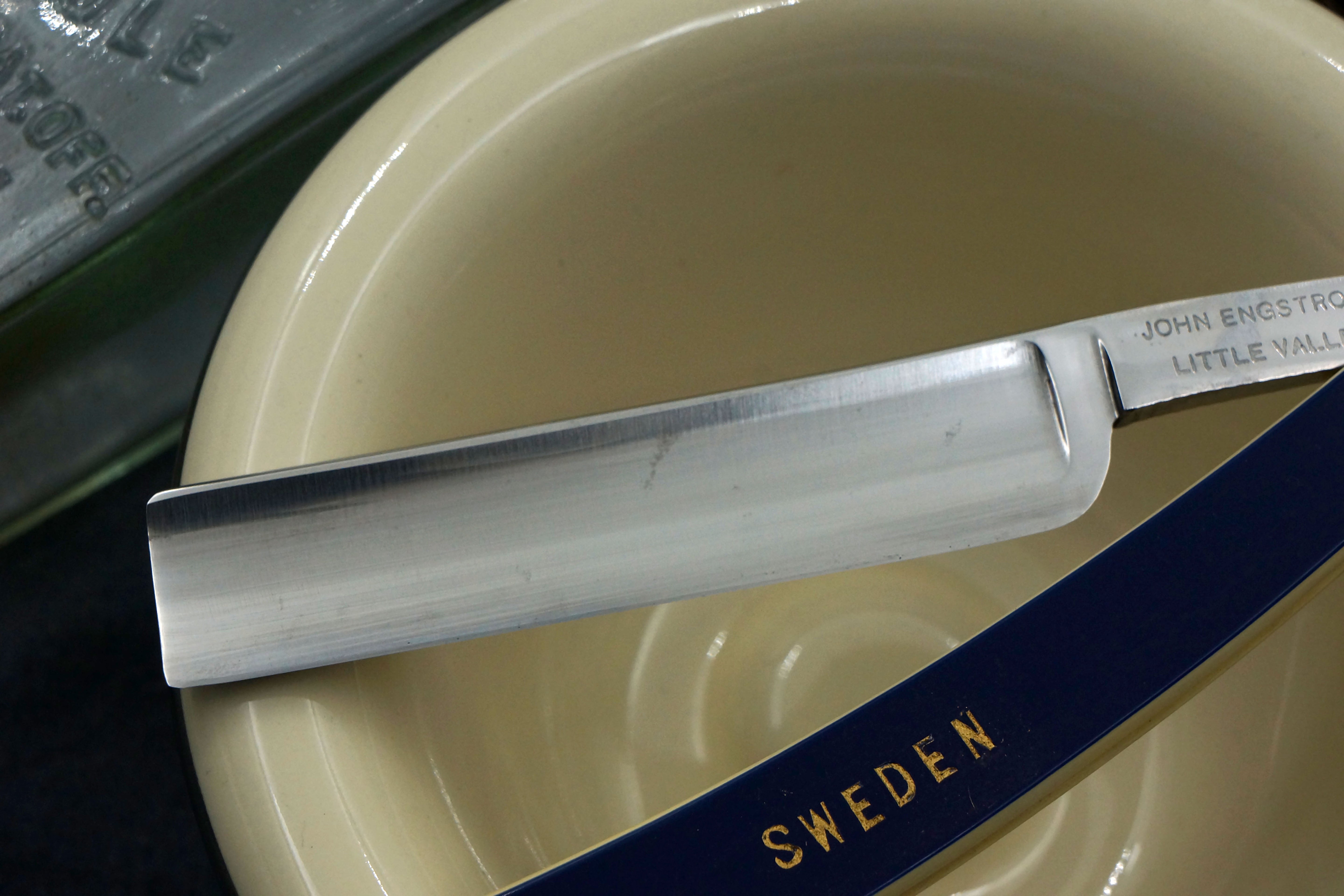 John Engstrom Jr. 5/8 Blade - Excellent ++ American Straight Razor - Shave Ready