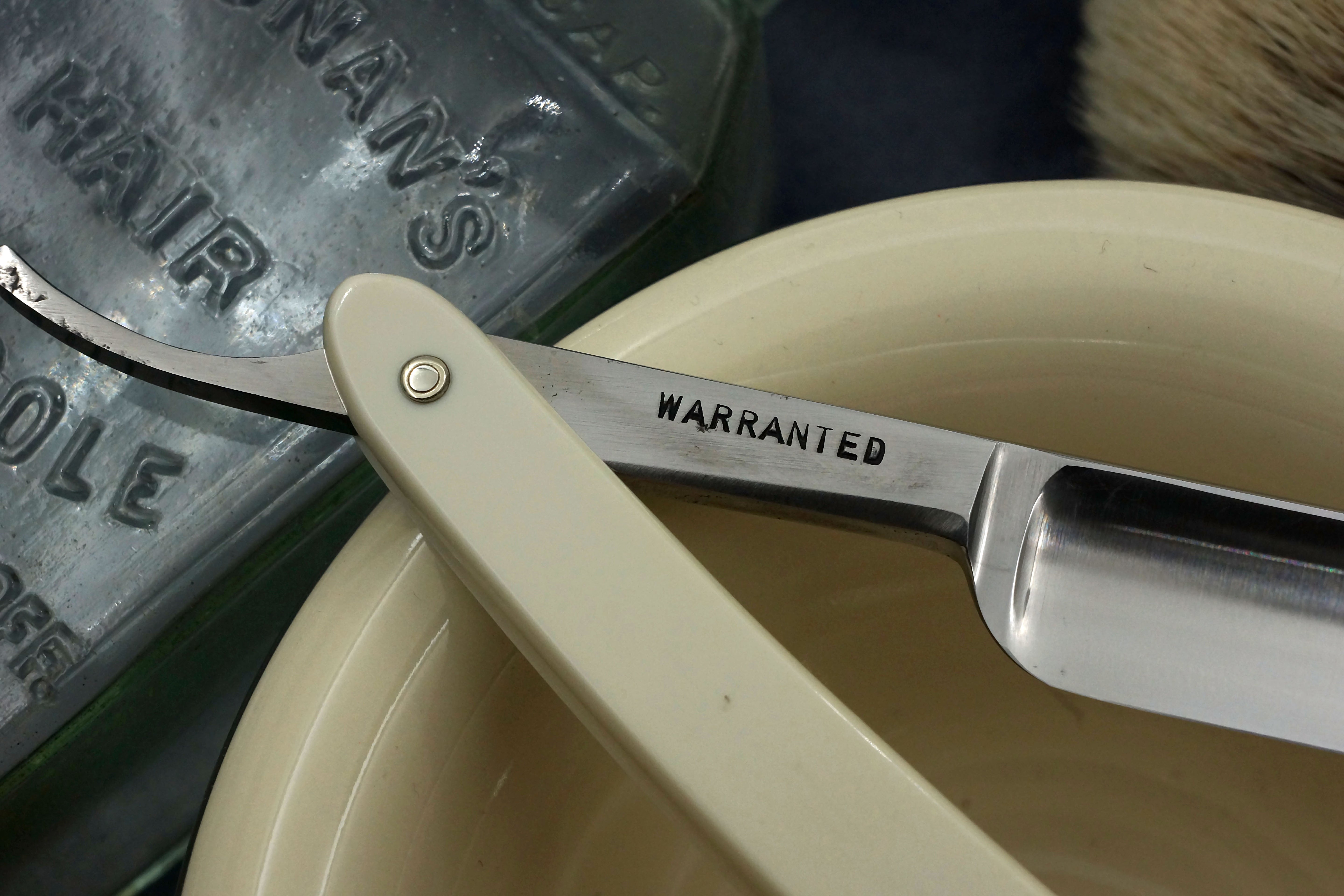H.M. Christensen 5/8 - Near Mint Vintage Brockton Mass. American Straight Razor - Shave Ready