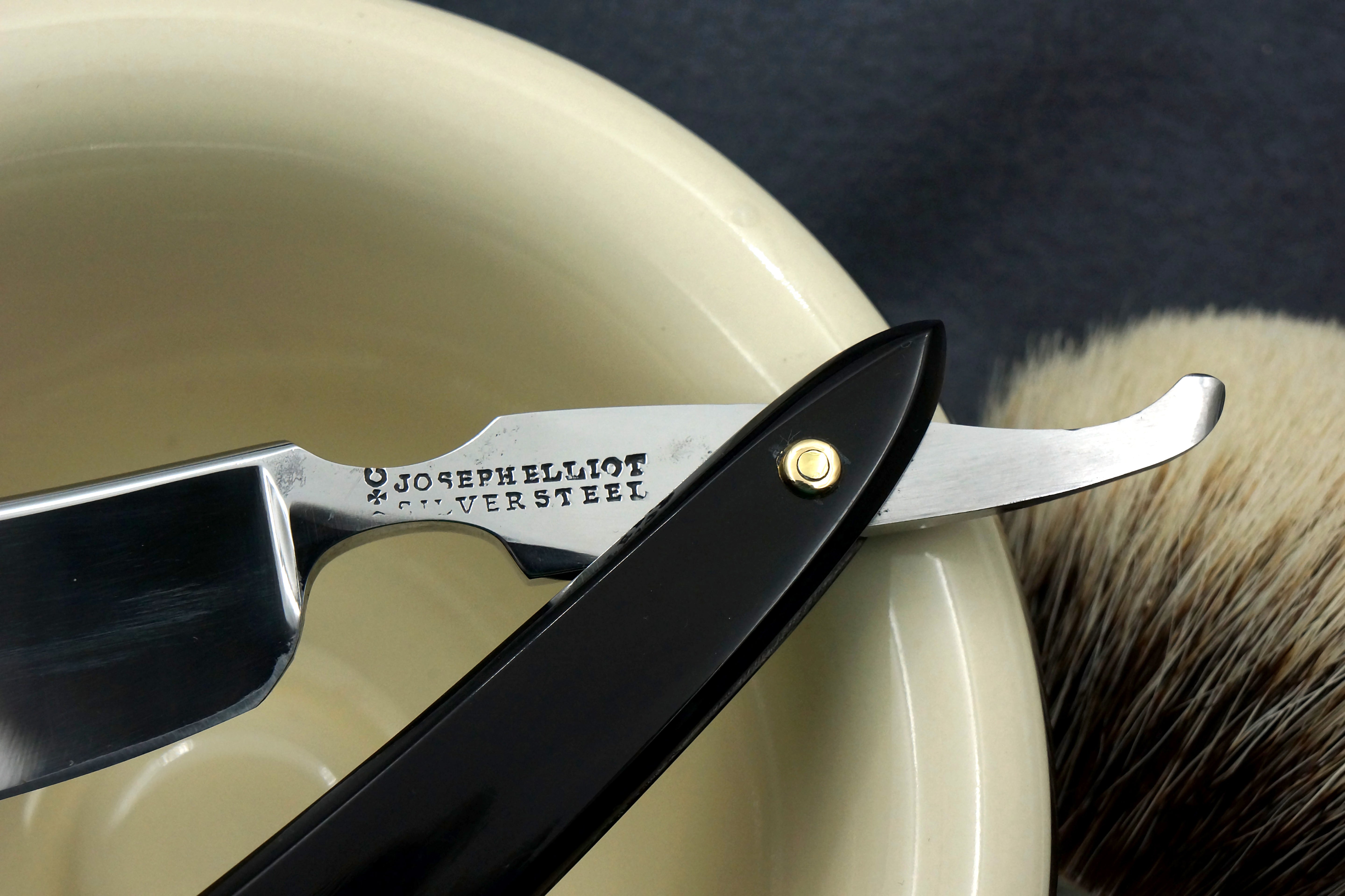 Joseph Elliot - Rare Double Thumbnotch - 7/8 Near Wedge Restored Sheffield Straight Razor - Shave Ready
