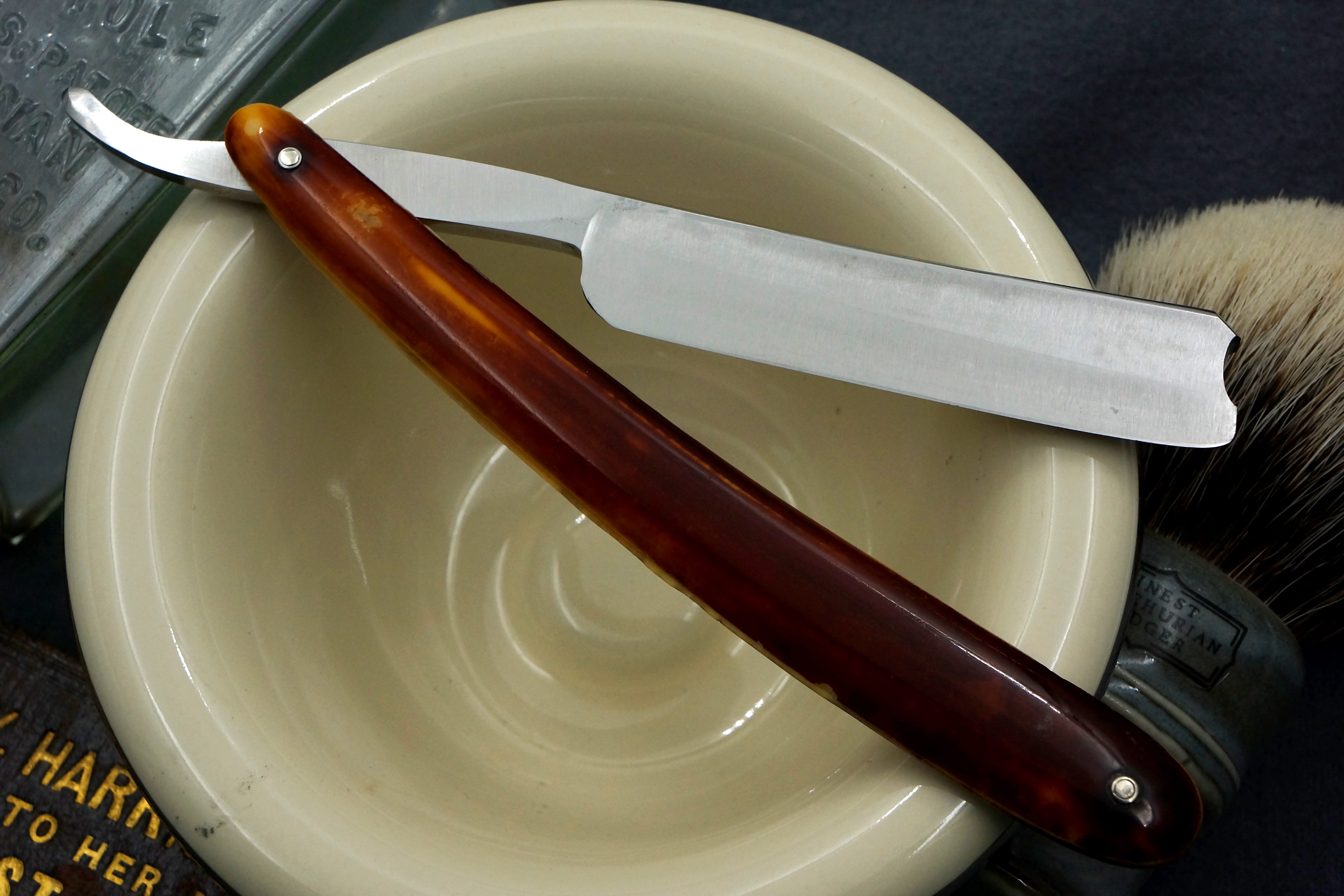 Joseph Allen & Sons "Medium Hollow Ground" with Fancy Scales - 5/8 Blade - Restored Sheffield Vintage Straight Razor - Shave Ready