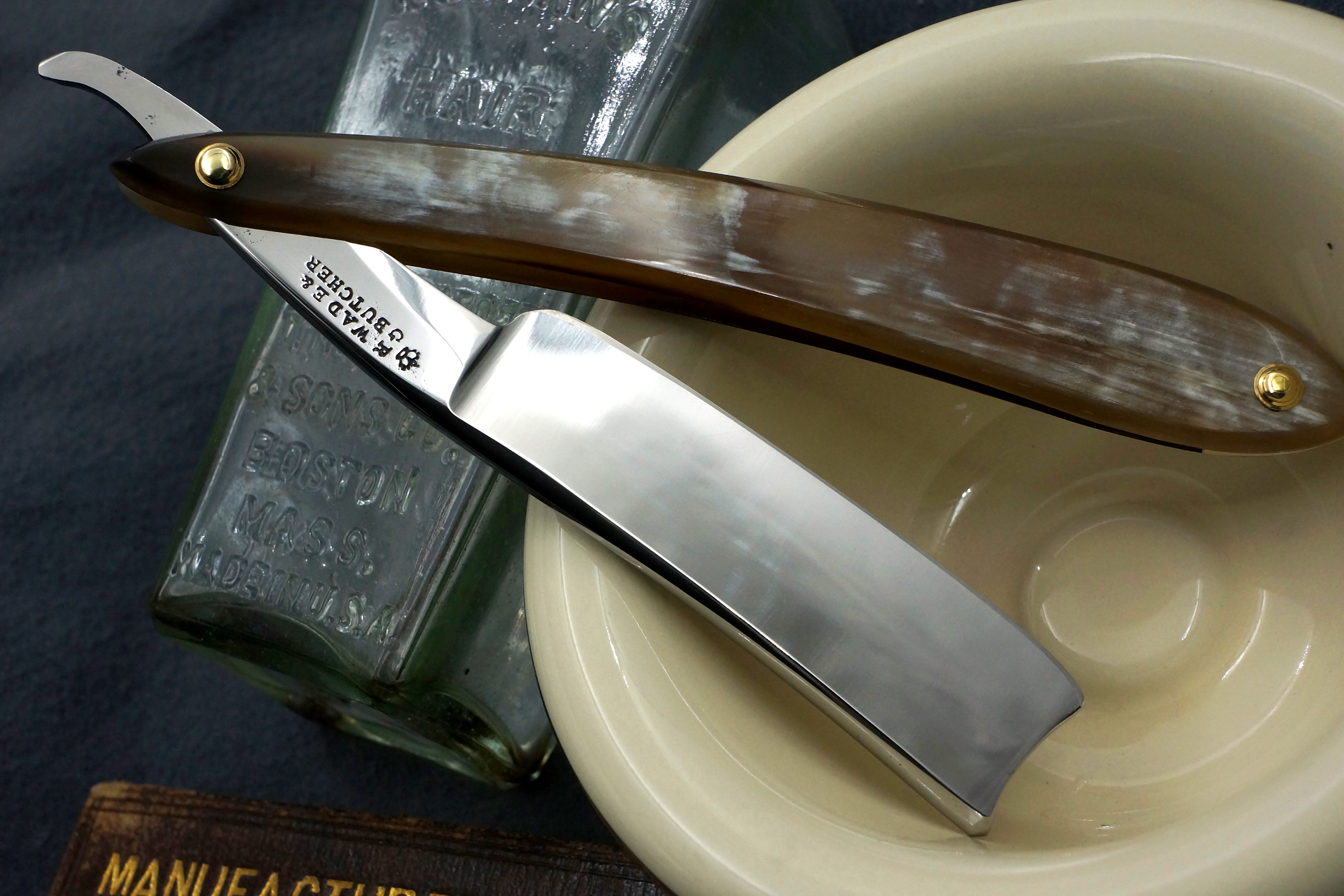 Wade & Butcher GR 7/8 Blade with Custom Horn Scales - Stunning Fully Restored Sheffield Straight Razor - Shave Ready