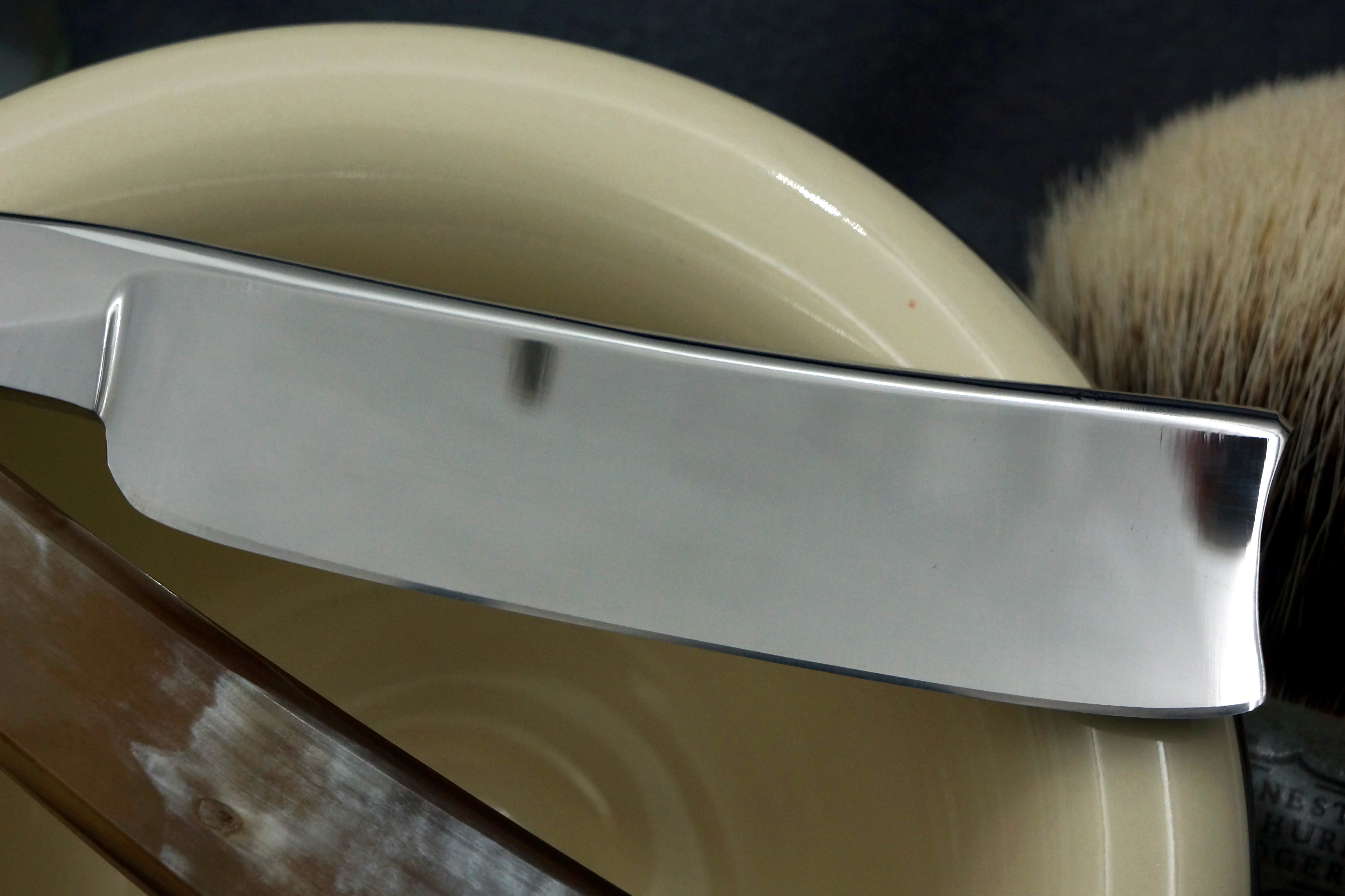 Wade & Butcher GR 7/8 Blade with Custom Horn Scales - Stunning Fully Restored Sheffield Straight Razor - Shave Ready