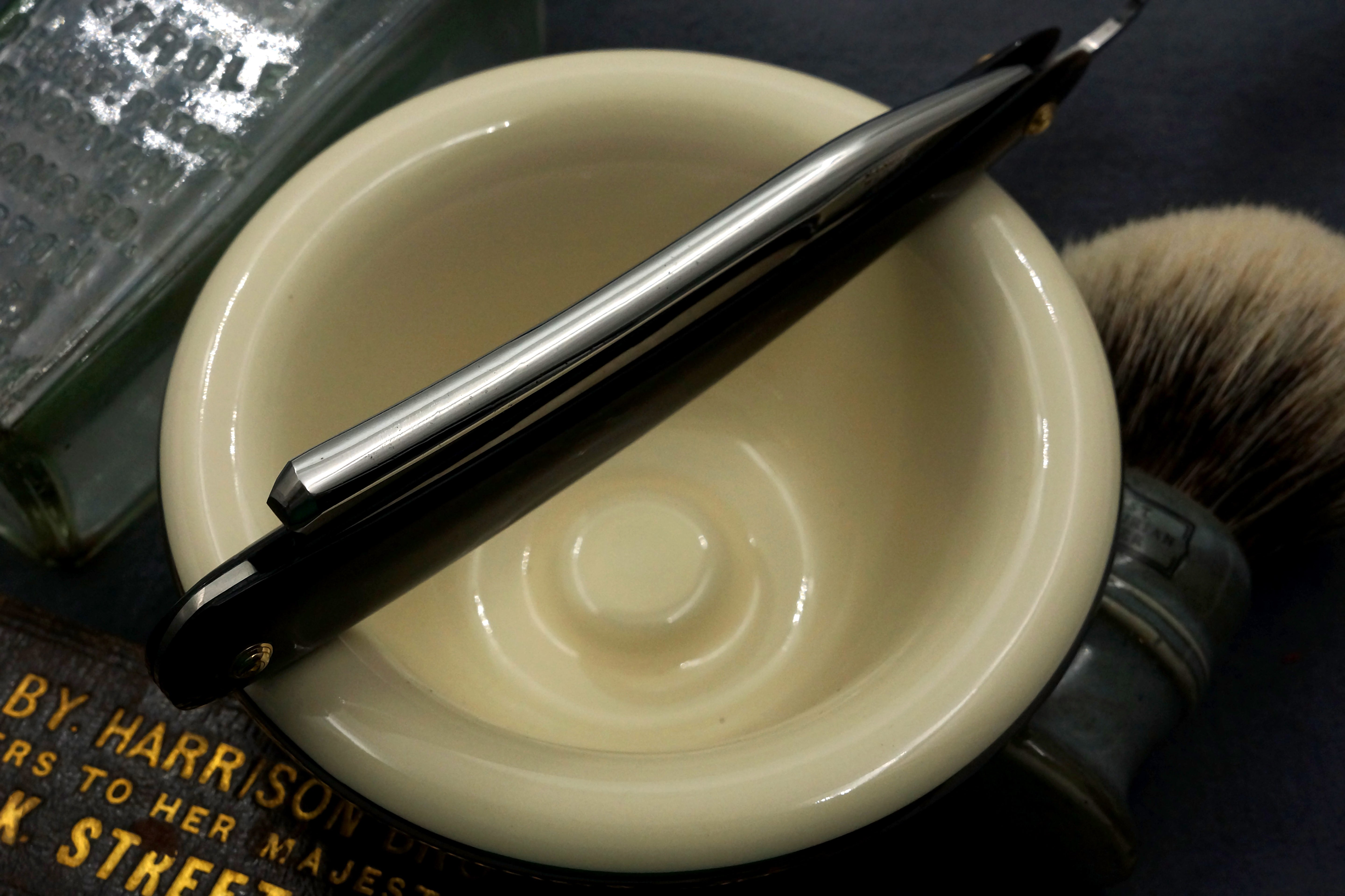 Wade & Butcher "For Barbers Use" - 1" Blade with New Horn Scales - Restored Sheffield Straight Razor - Shave Ready