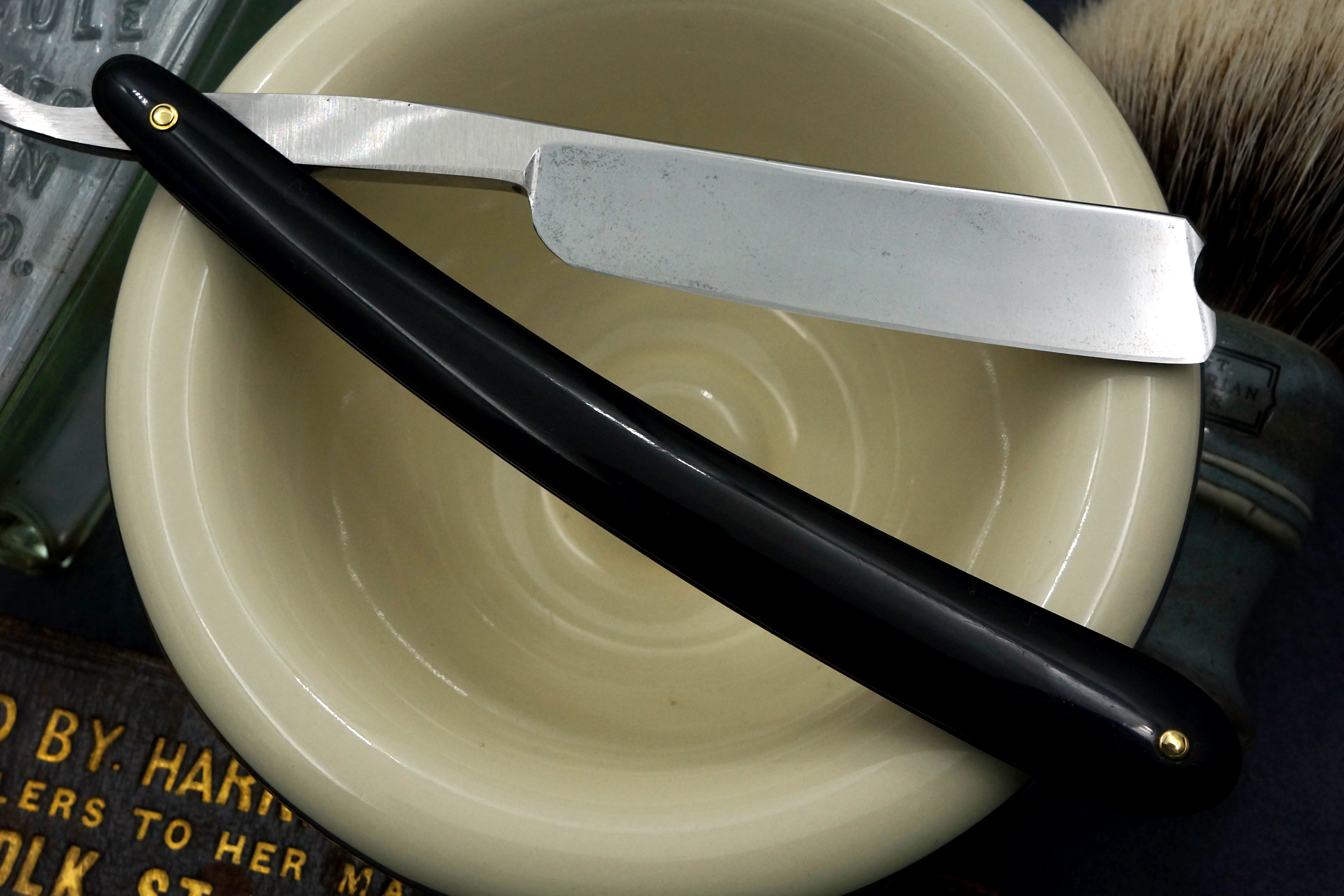 Frederick Reynolds "The Prince's Own" 5/8 - Fully Restored Sheffield Straight Razor - Shave Ready