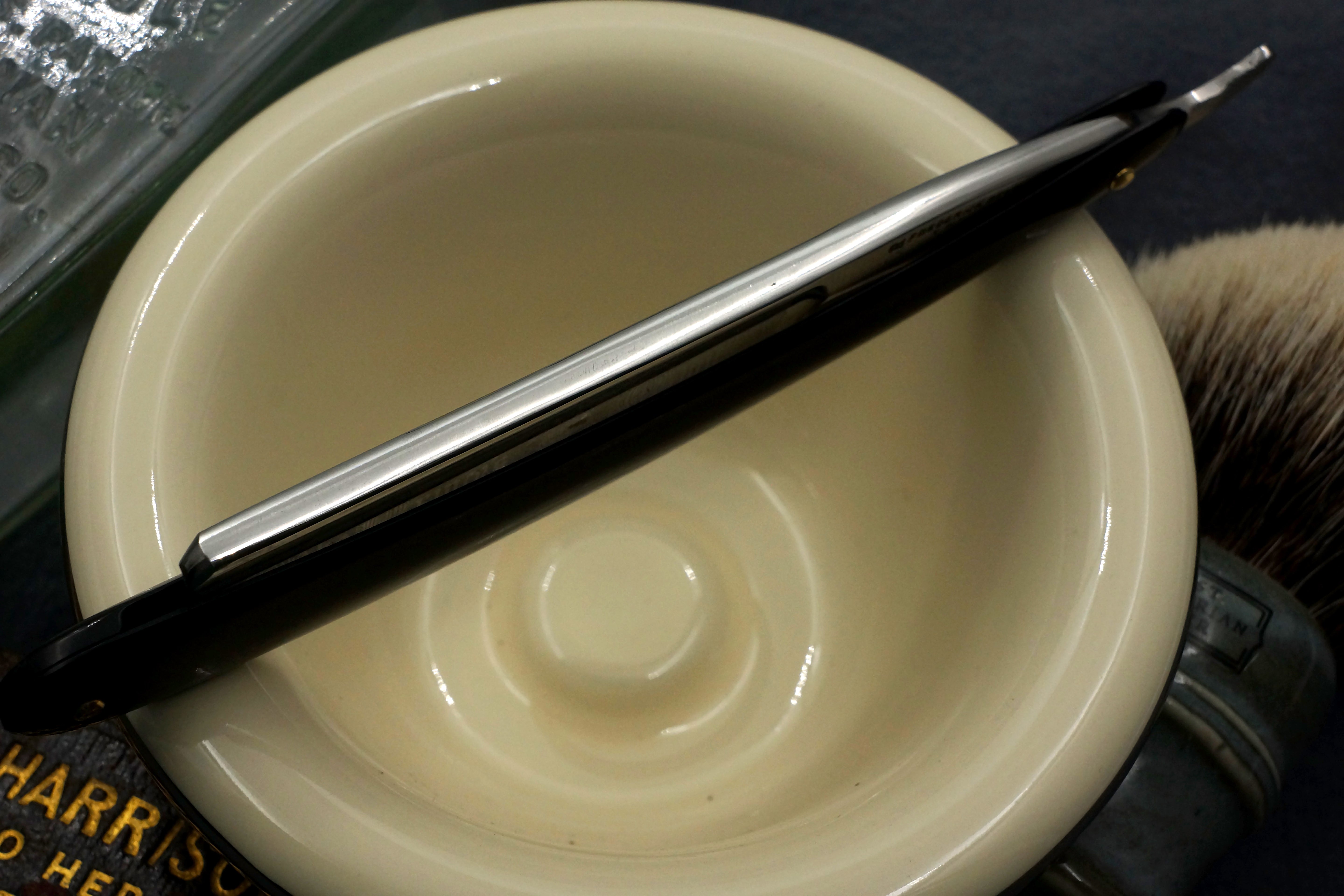Frederick Reynolds "The Prince's Own" 5/8 - Fully Restored Sheffield Straight Razor - Shave Ready