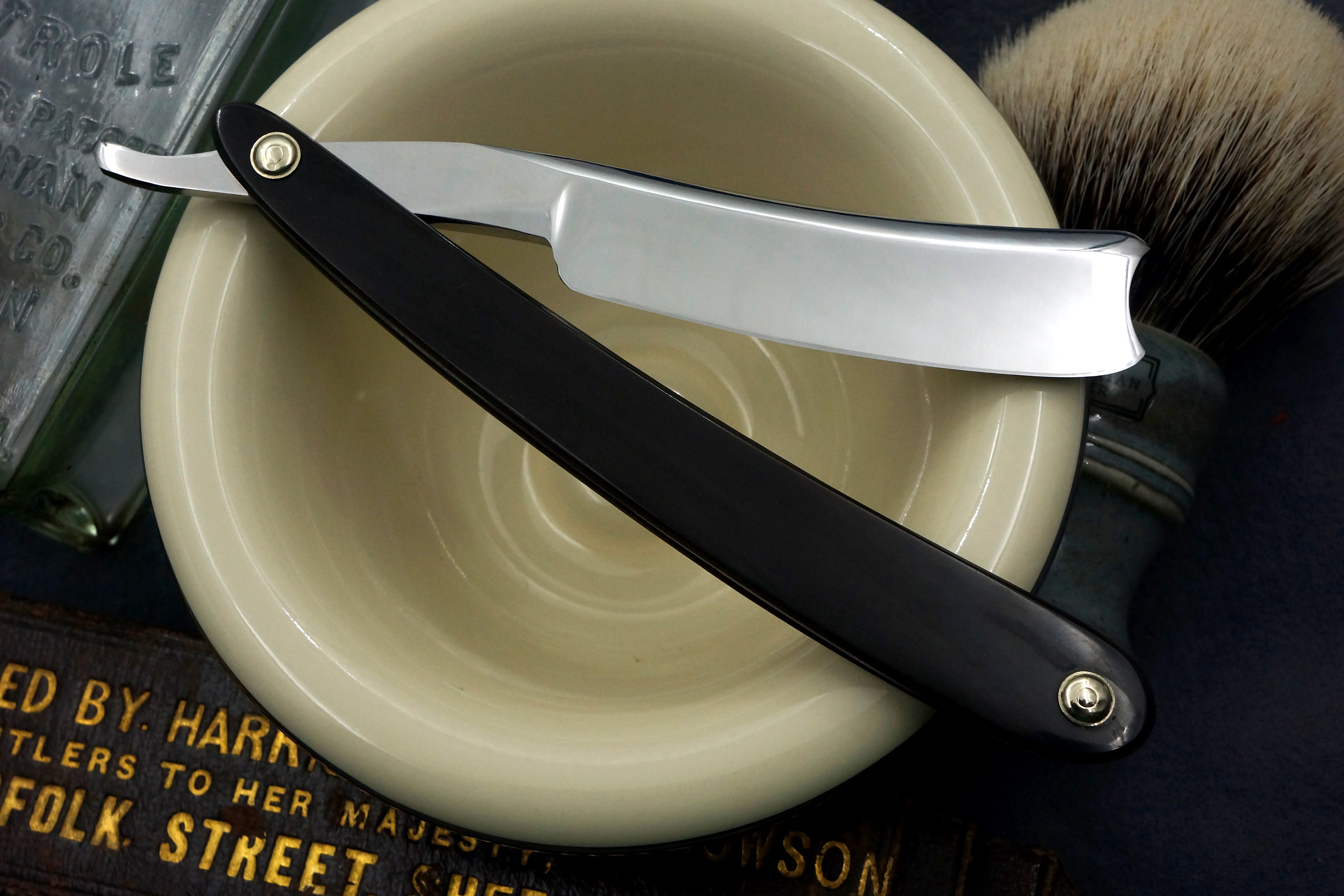 W. Taylor 6/8 Near Wedge Blade with New Horn Scales - Restored Sheffield Straight Razor - Shave Ready