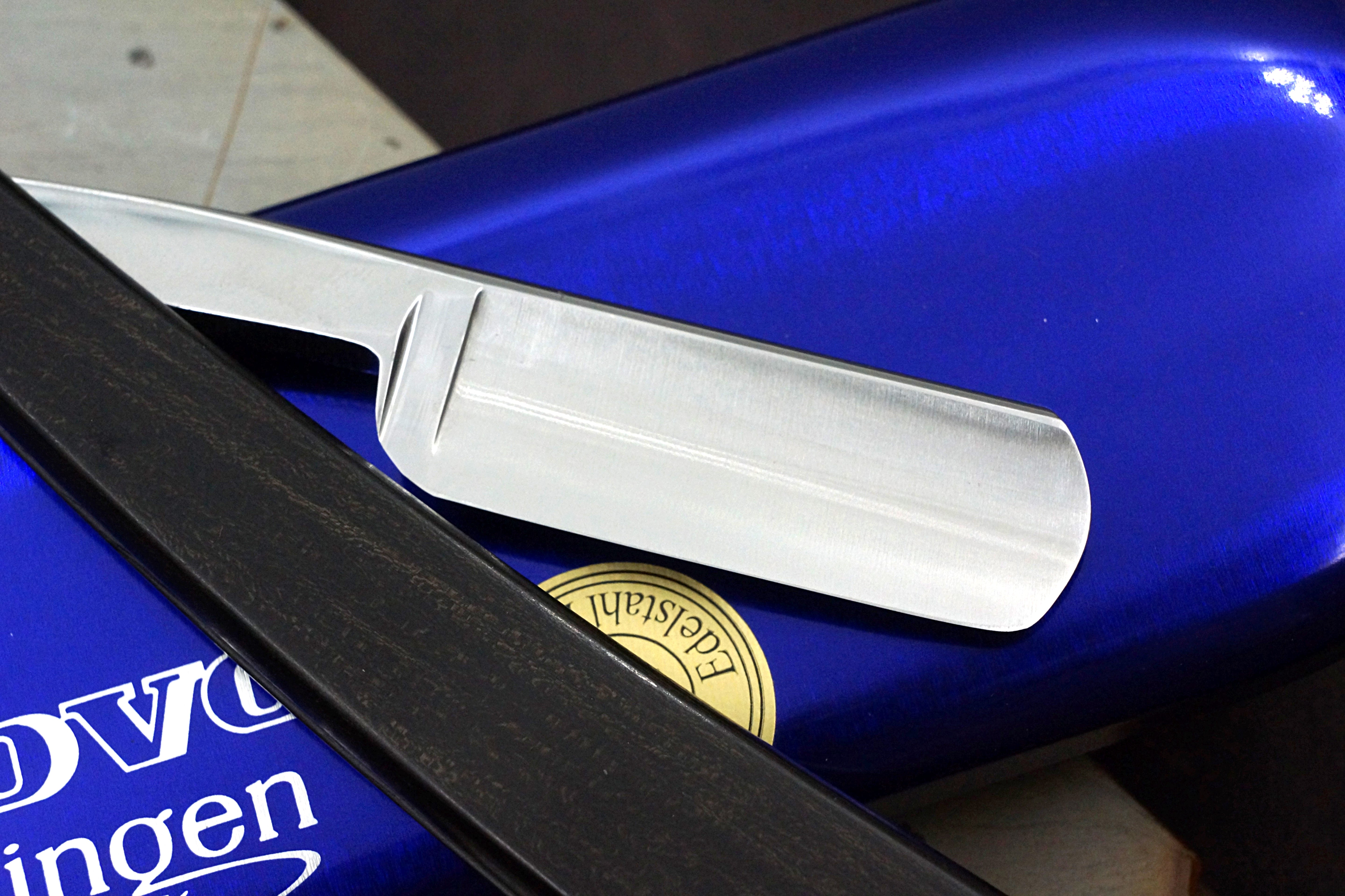Dovo "Barbarossa" - Preowned 5/8 Full Hollow Blade - Solingen Straight Razor - Shave Ready