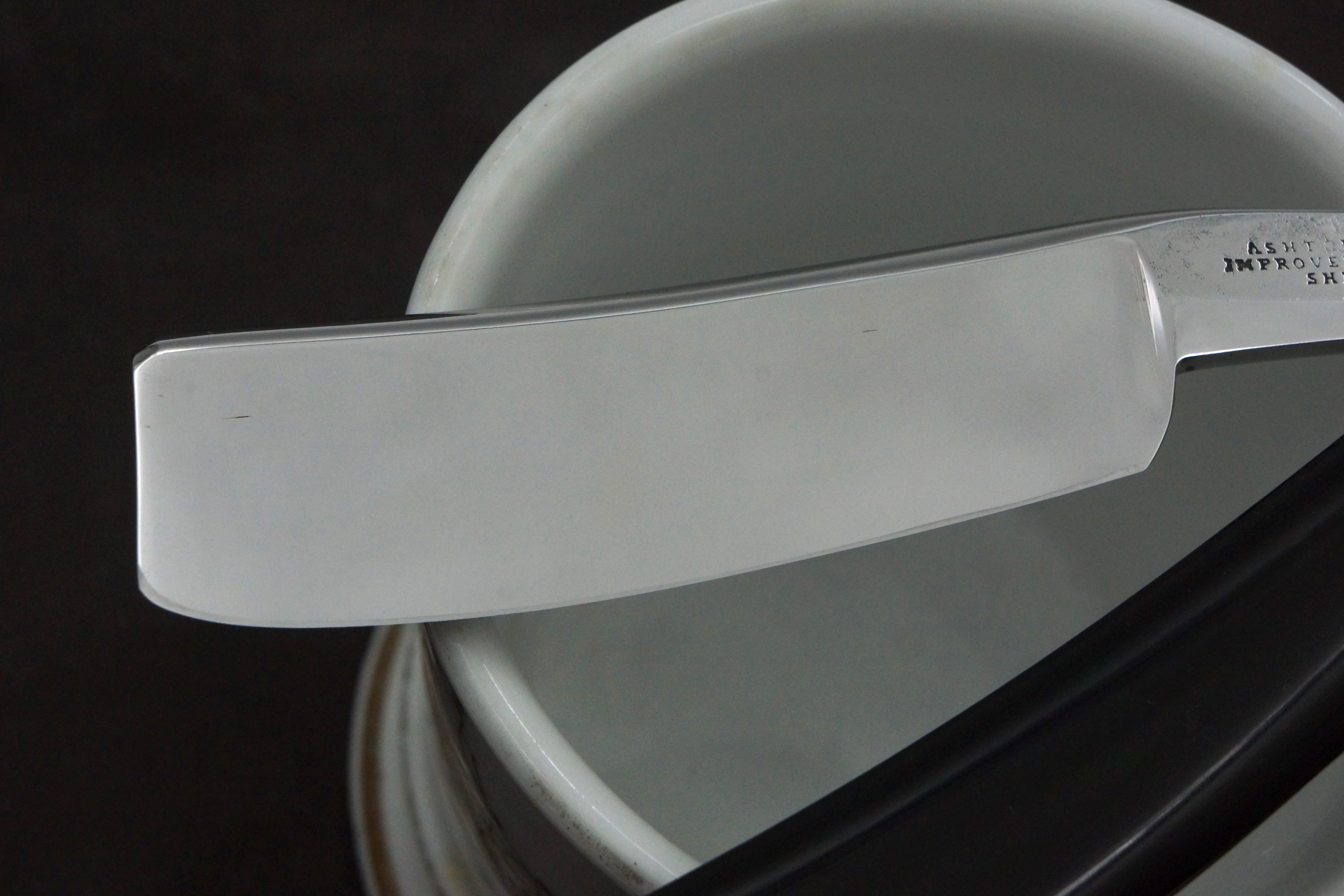 Ashton & Jackson "Improved Silver Steel - 15/16" Blade with New Horn Scales - Restored Sheffield Straight Razor - Shave Ready