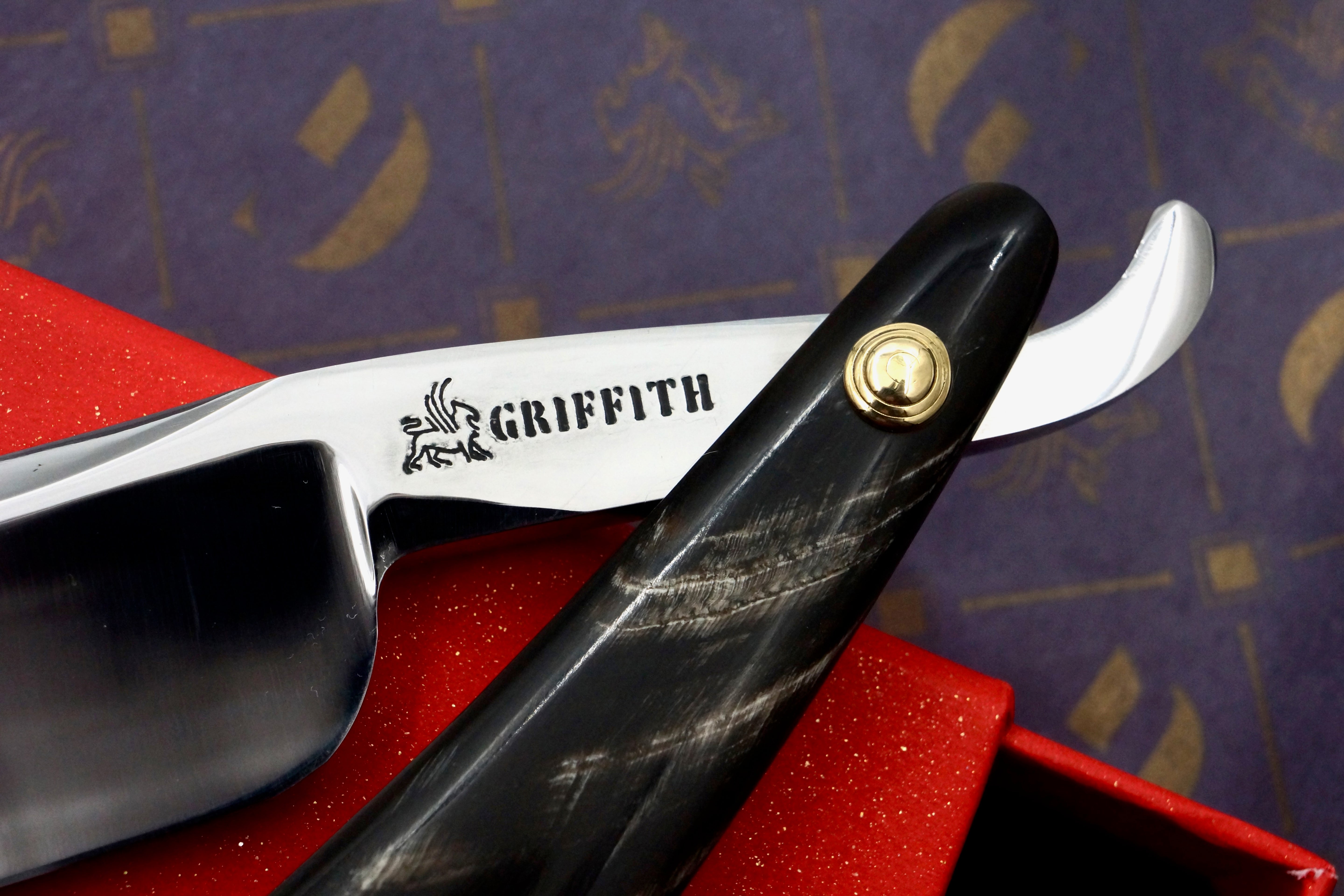 Griffith 1084 Steel 17/16 Quarter Hollow Fancy Blade - Horn Scales Artisan Straight Razor
