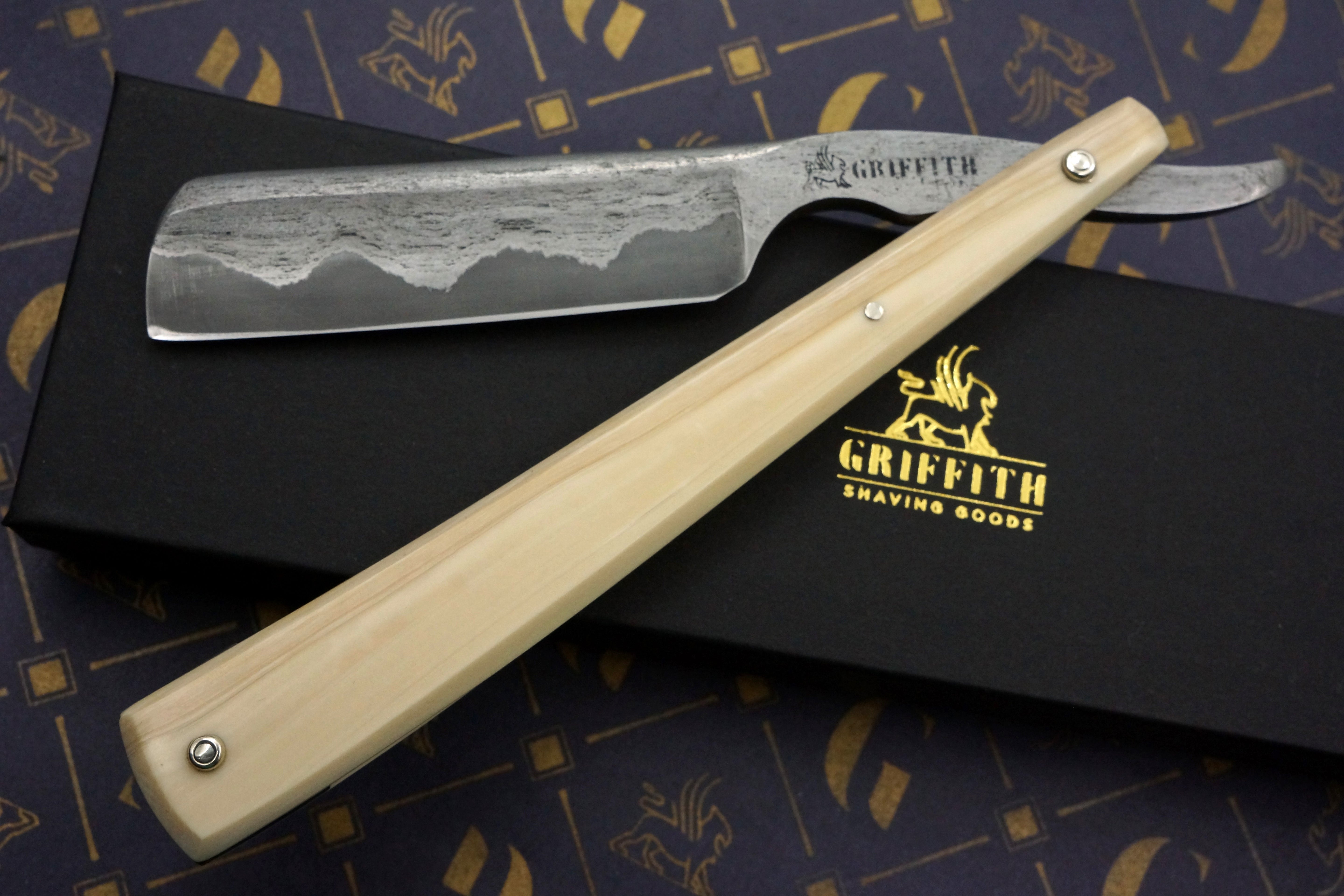 Griffith 6/8 Antique Wrought Iron & Steel San Mai Quarter Hollow - Mammoth Ivory Scales Artisan Straight Razor