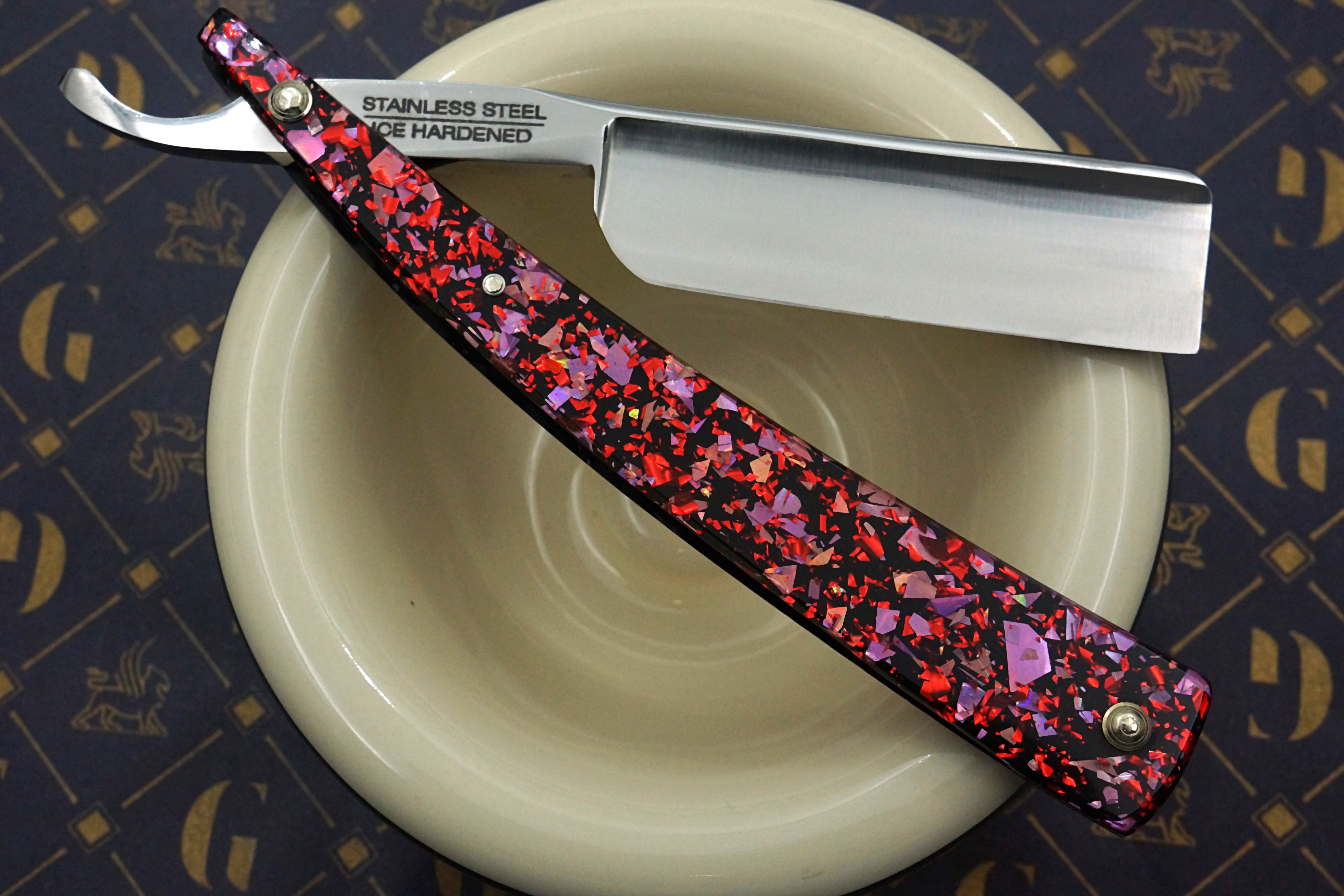 Griffith 8/8 Stainless Steel Extra Hollow Blade - Chunky Glitter Acrylic Scales Artisan Straight Razor