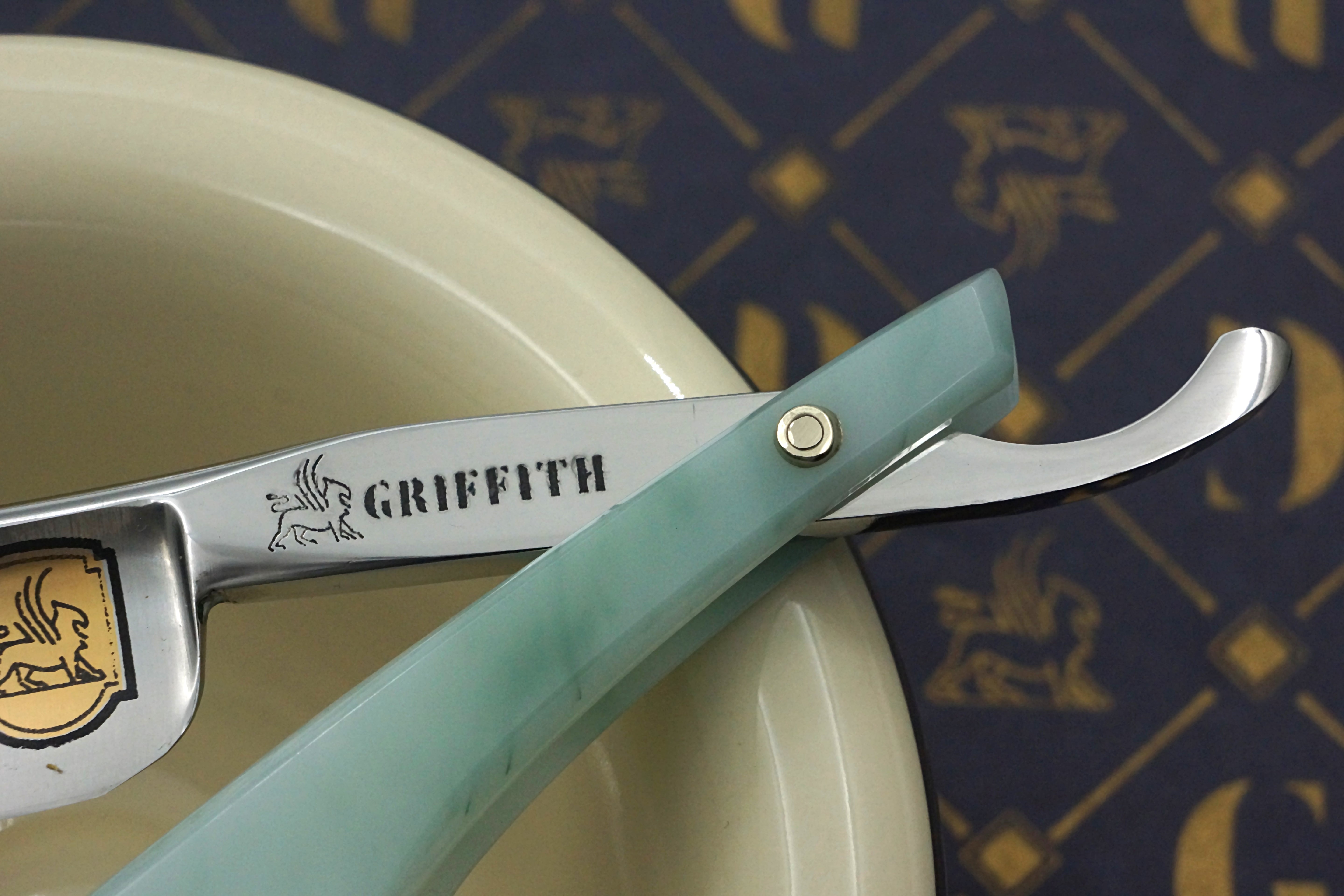 Griffith 13/16 Silver Steel Full Hollow Etched Blade - Emerald Quartz Acrylic Scales Artisan Straight Razor - Shave Ready