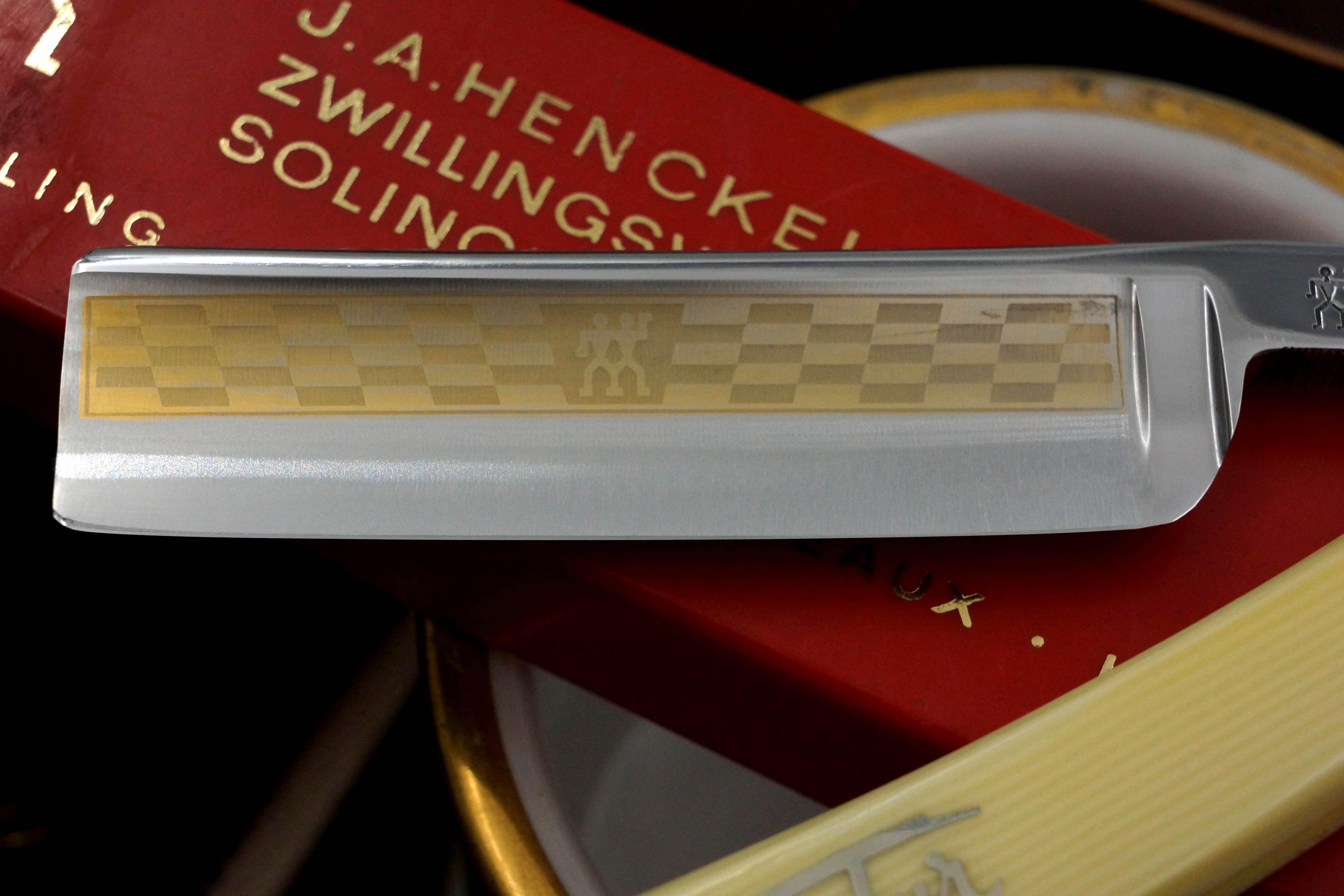 Henckels Friodur 6/8 No. 72 - Excellent Stainless Steel Etched Full Hollow - Solingen Straight Razor - Shave Ready