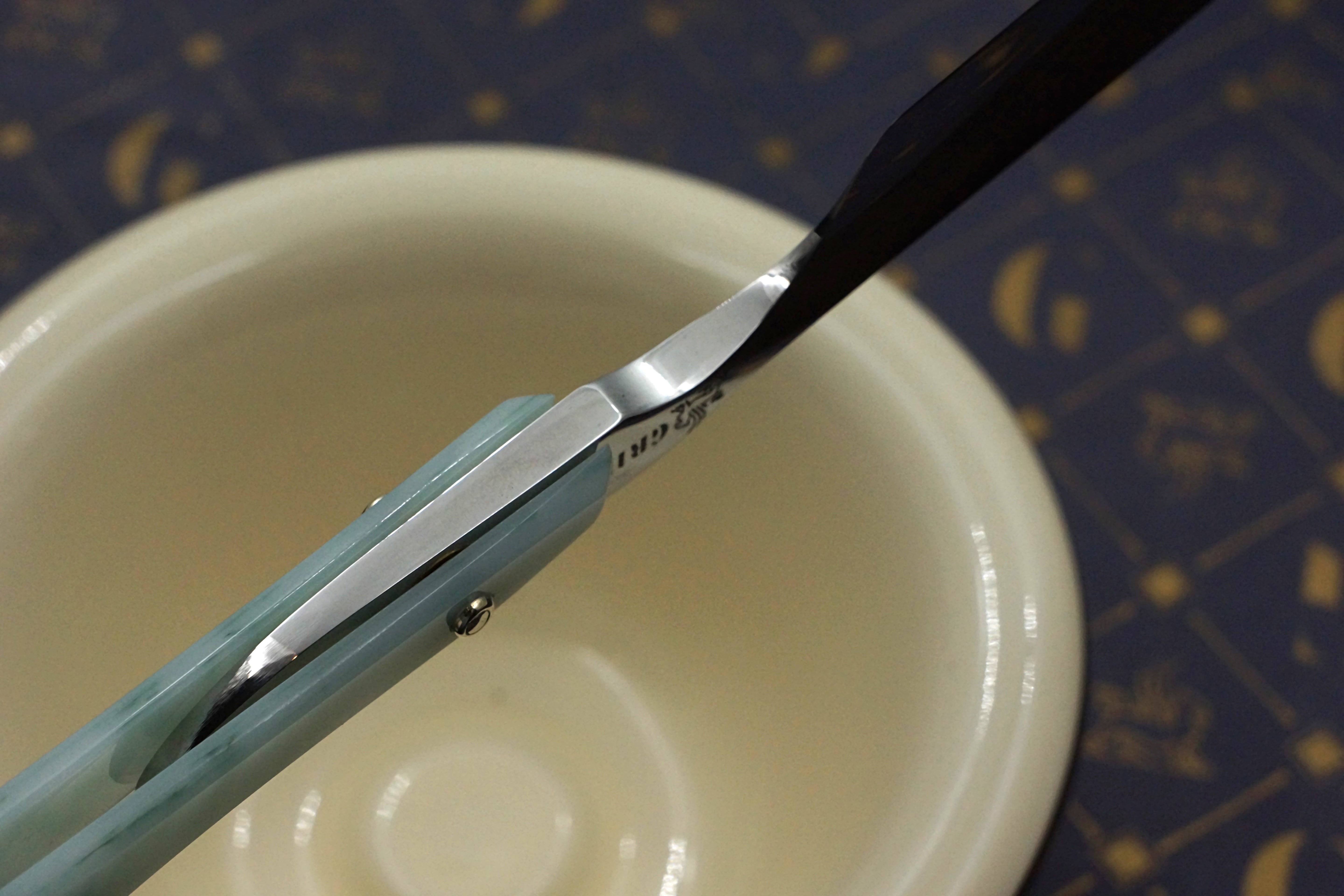 Griffith 13/16 Silver Steel Full Hollow Worked Spine Blade - Emerald Quartz Acrylic Scales Artisan Straight Razor - Shave Ready