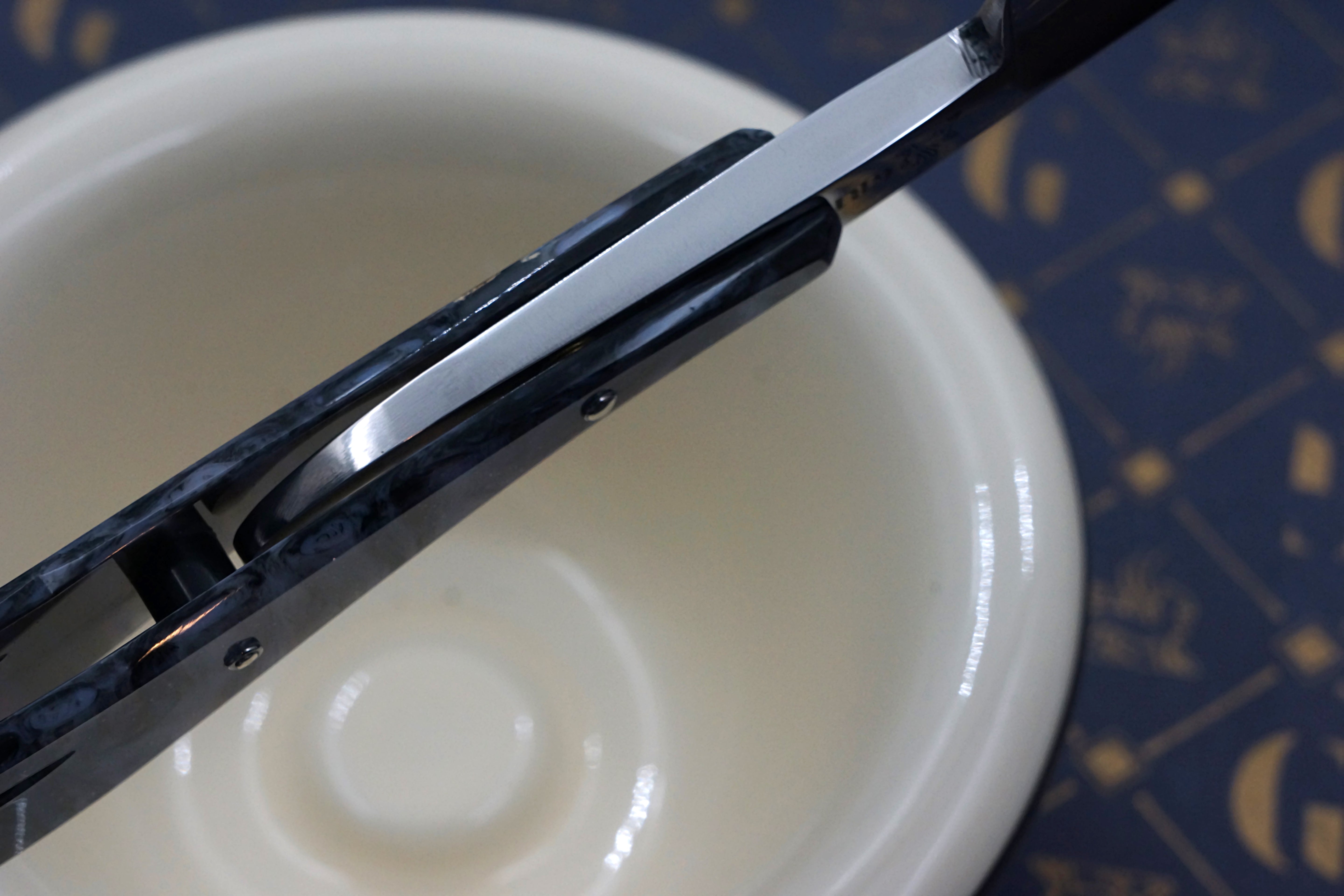 Griffith 15/16 Stainless Steel Full Hollow Blade - Purple Starry Sky Wing Scales Artisan Straight Razor