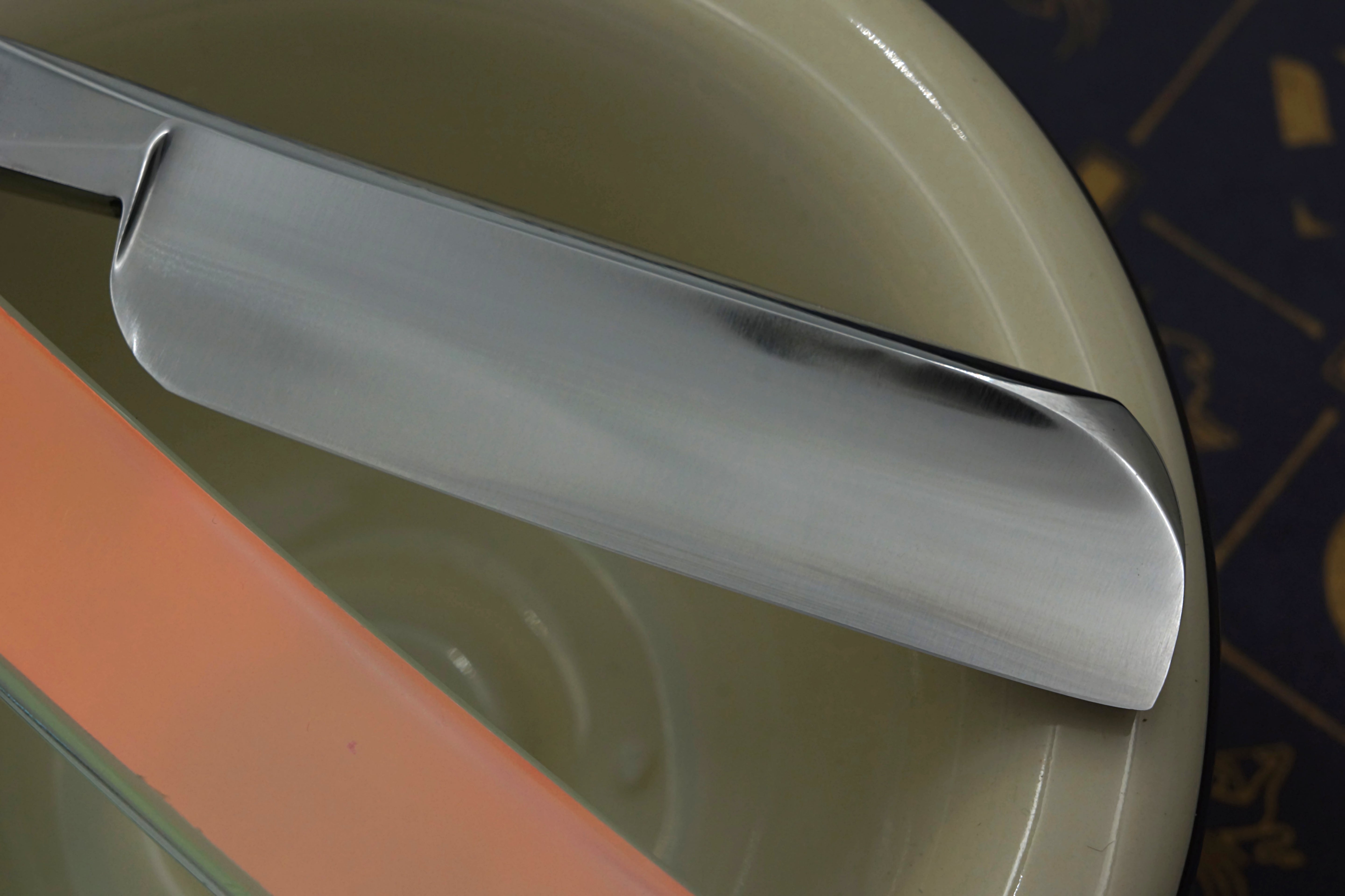 Griffith 13/16 Silver Steel Full Hollow Blade -  Iridescent Acrylic Scales Artisan Straight Razor - Shave Ready