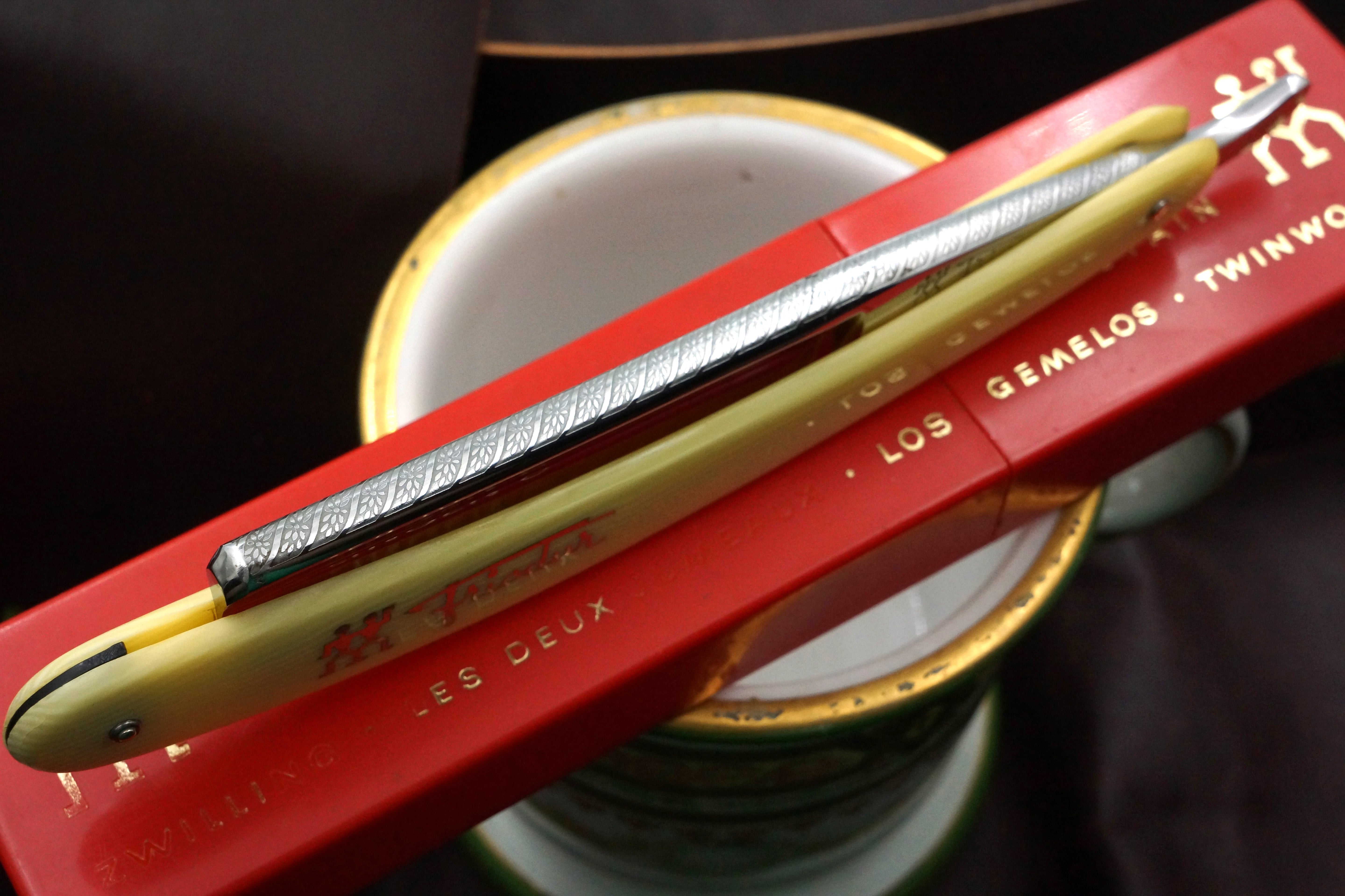 Henckels Friodur No. 472 - 13/16 Excellent Stainless Steel Full Hollow - Solingen Straight Razor - Shave Ready