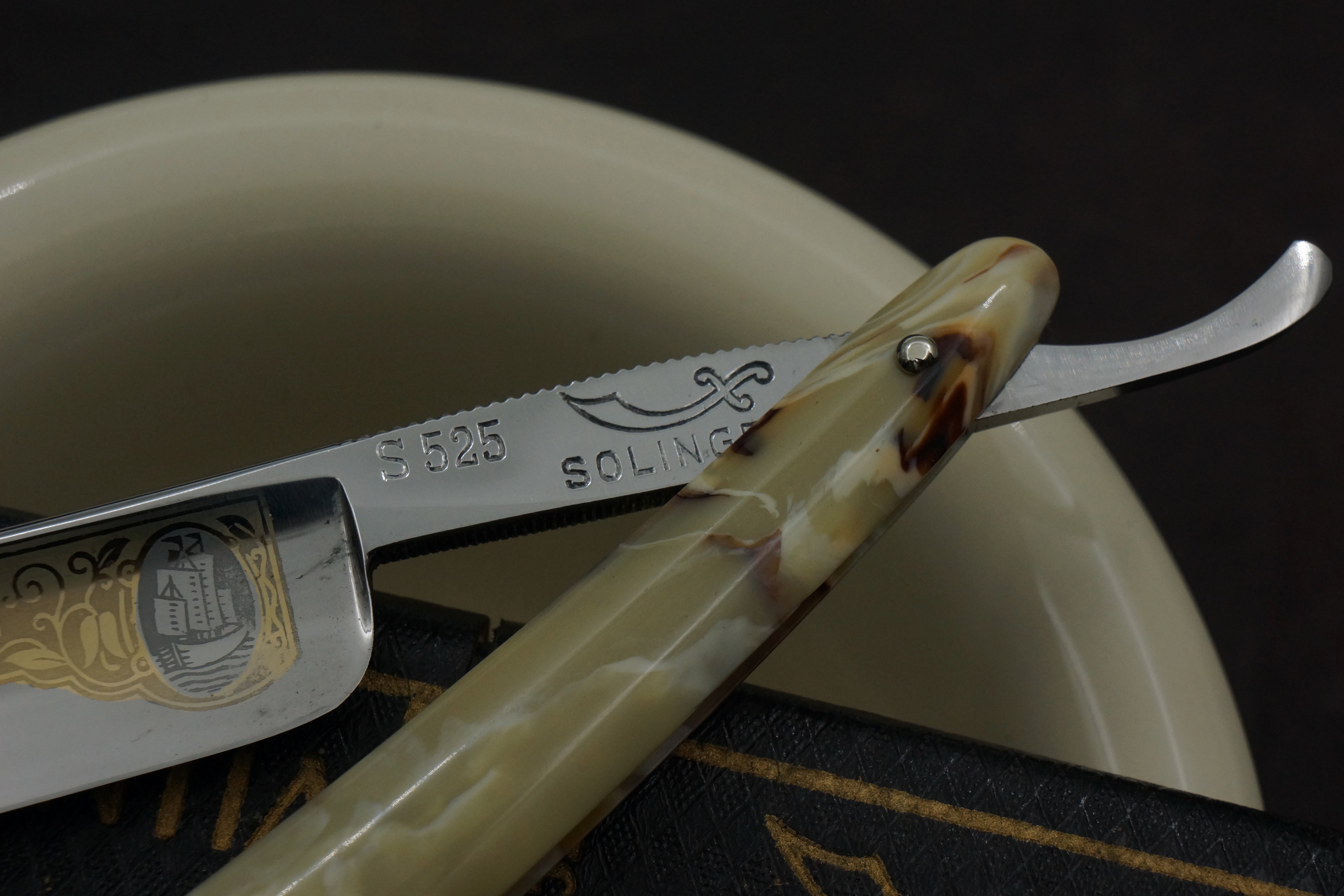 Carl Friederich Ern - NOS 11/16 Full Hollow Blade - Vintage Solingen Straight Razor - Shave Ready