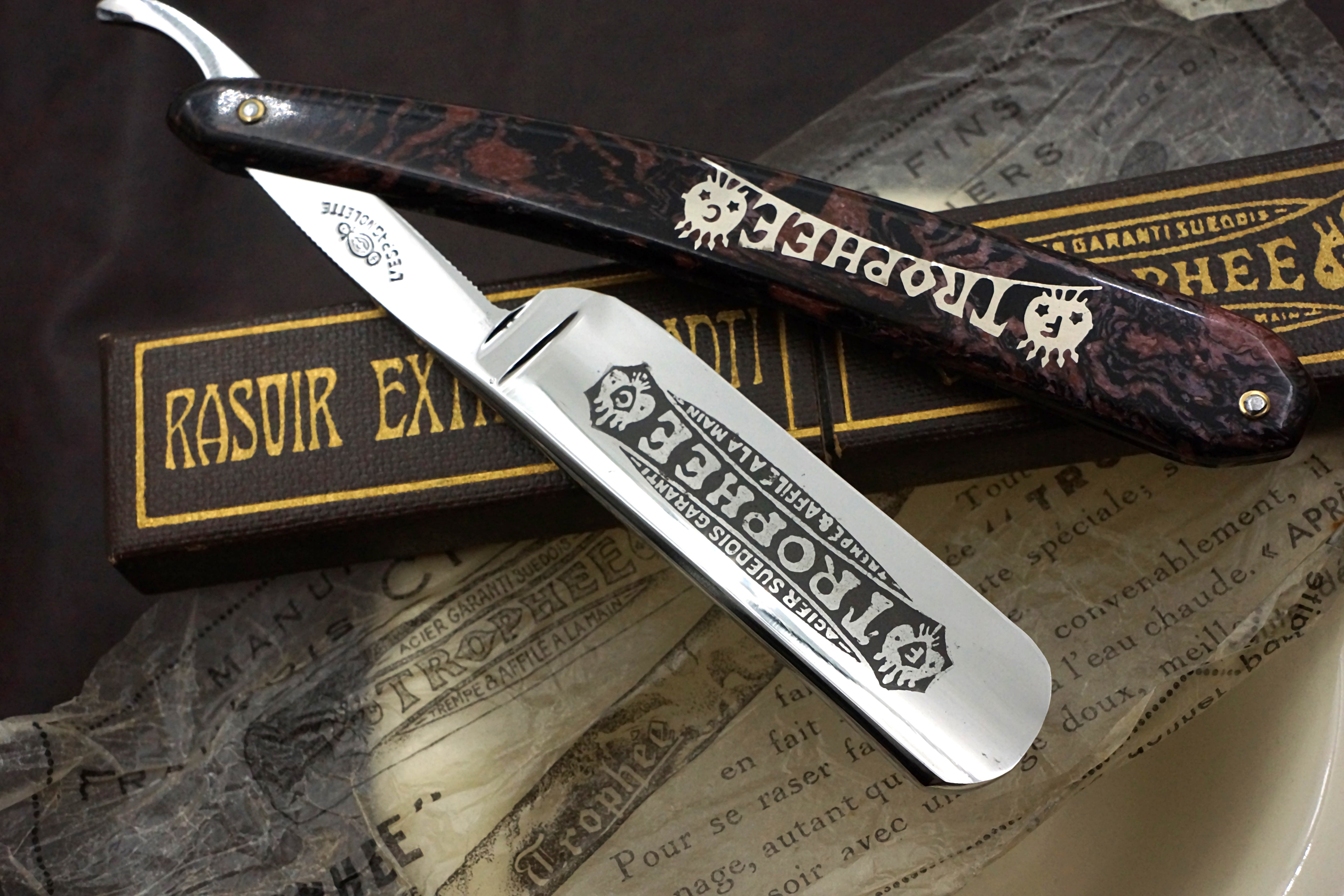 L' ESPAGNOLETTE Trophee - Like New NOS? 13/16 Full Hollow Blade - Vintage French Straight Razor - Shave Ready