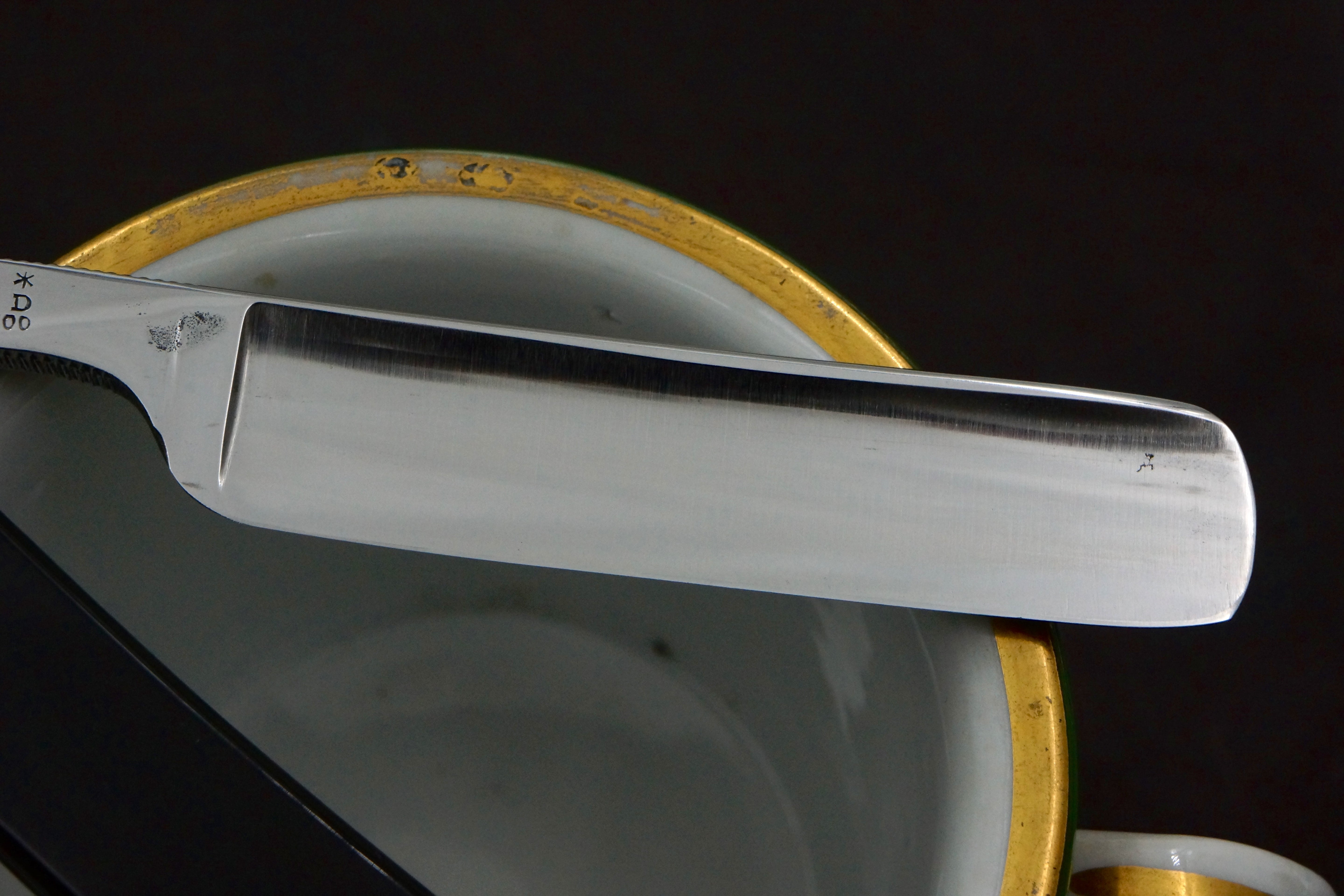 J. Nowill & Sons "Krosskeys" - 11/16 Full Hollow Vintage Sheffield Straight Razor - Shave Ready