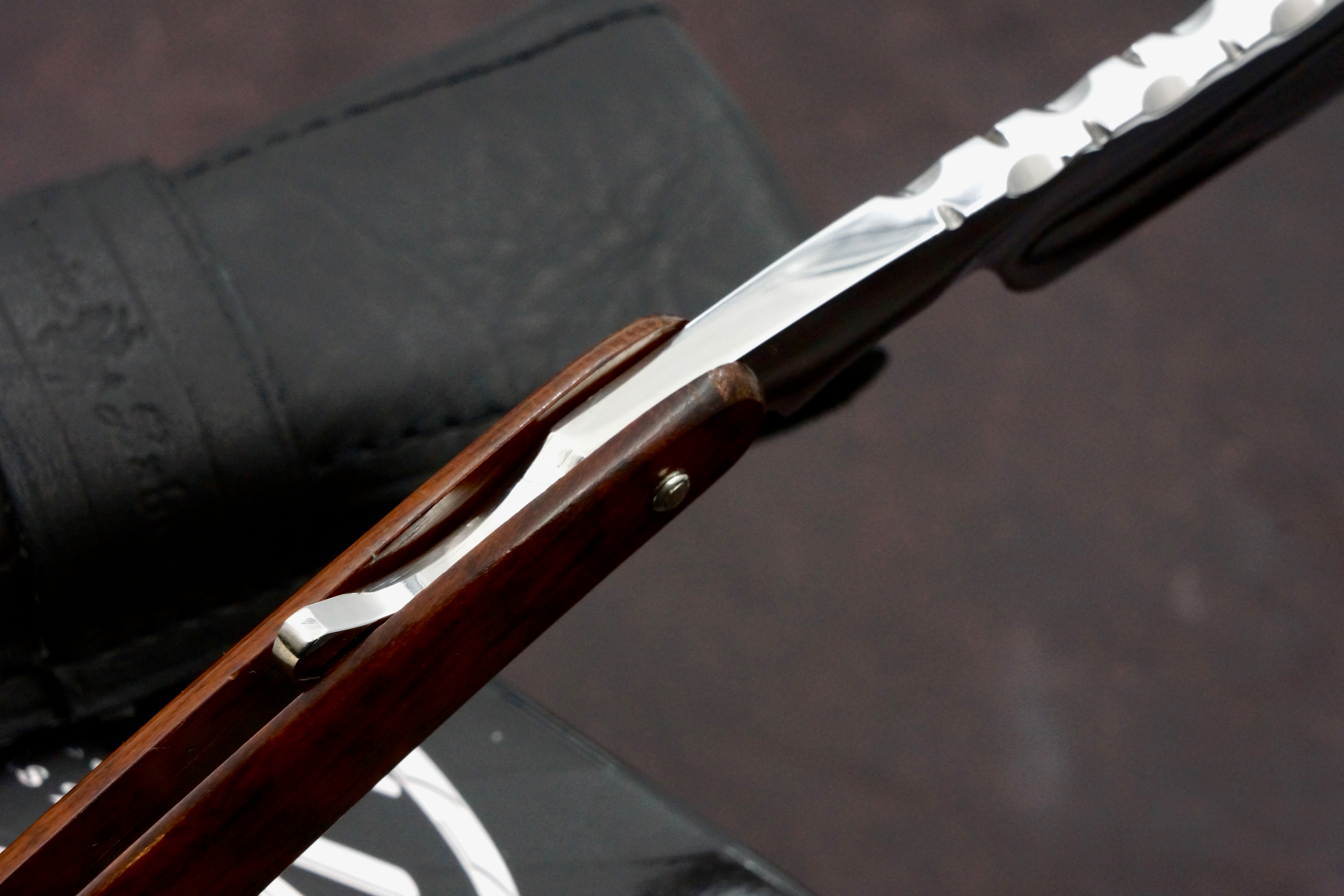 Ertan Suer "Legend Koroglu" 6/8 Full Hollow Fancy Blade with Snakewood Scales - Excellent Preowned French Straight Razor - Shave Ready