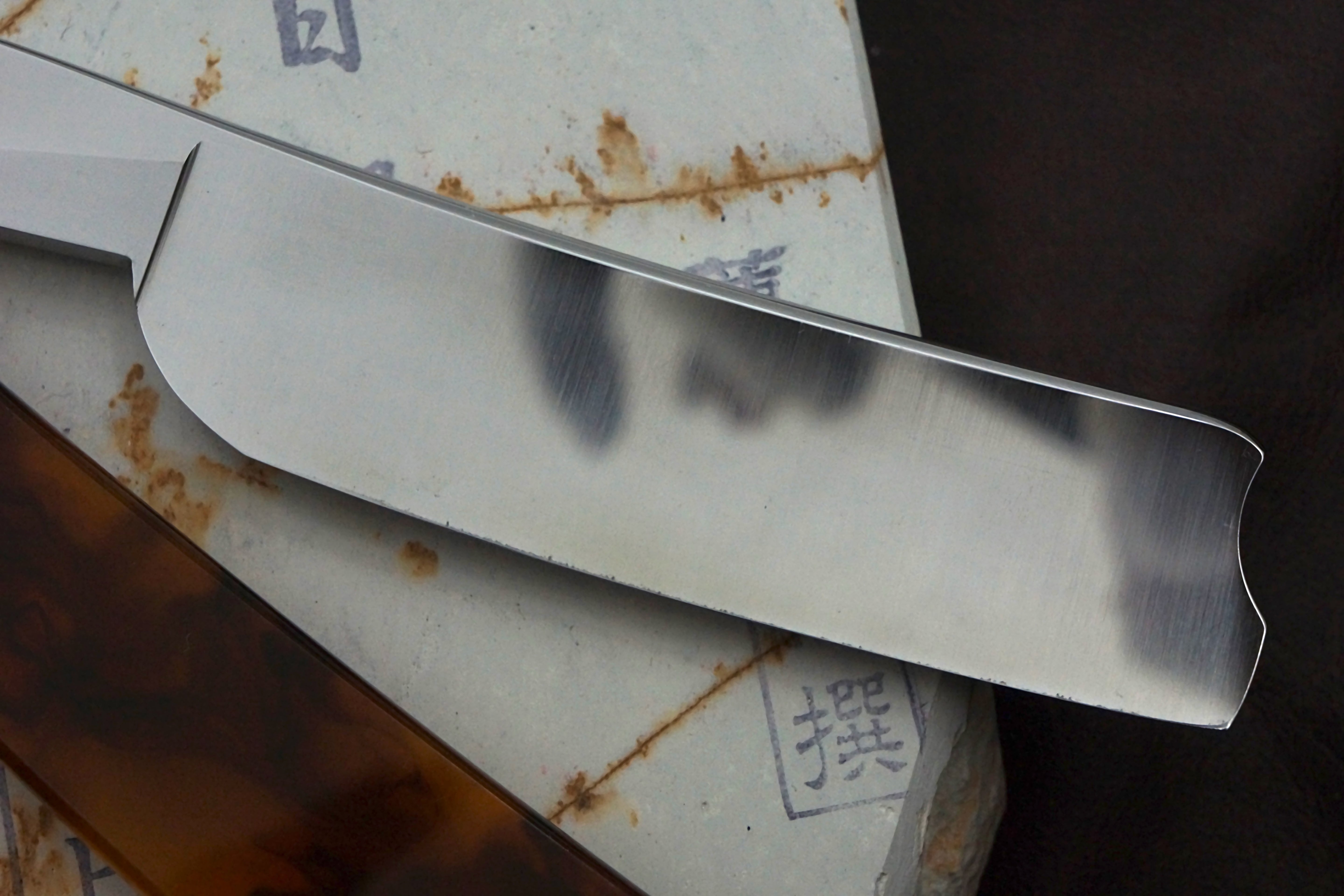 Riga Razor 7/8 Quarter Hollow Blade with Acrylic Scales - Preowned Custom Straight Razor - Shave Ready
