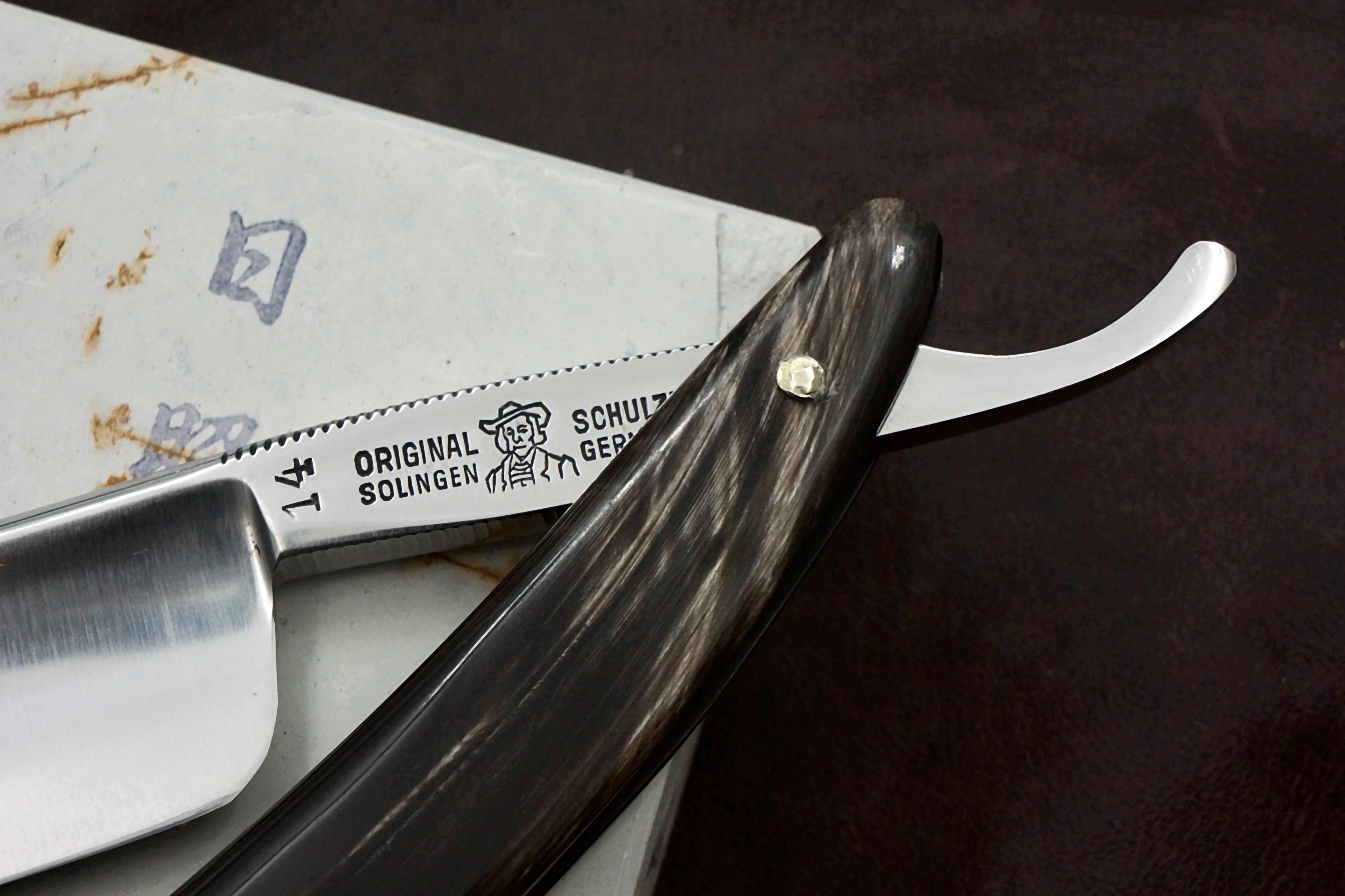 Schulze No. 14 15/16 Full Hollow - Solingen Straight Razor with Horn Scales - Shave Ready
