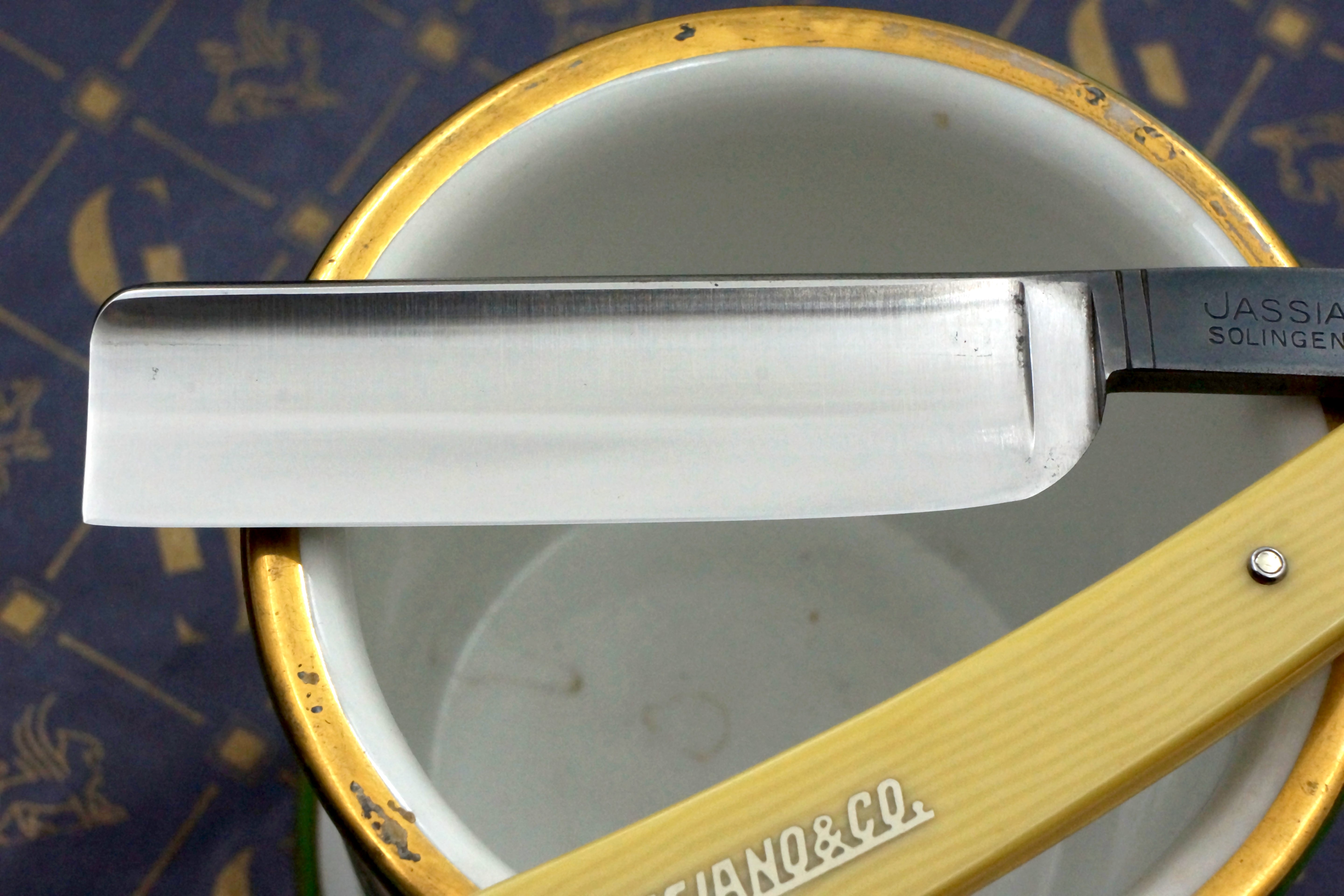 Jassiano & Co. 13/16 Blade - Near Mint Vintage Solingen Straight Razor - Shave Ready