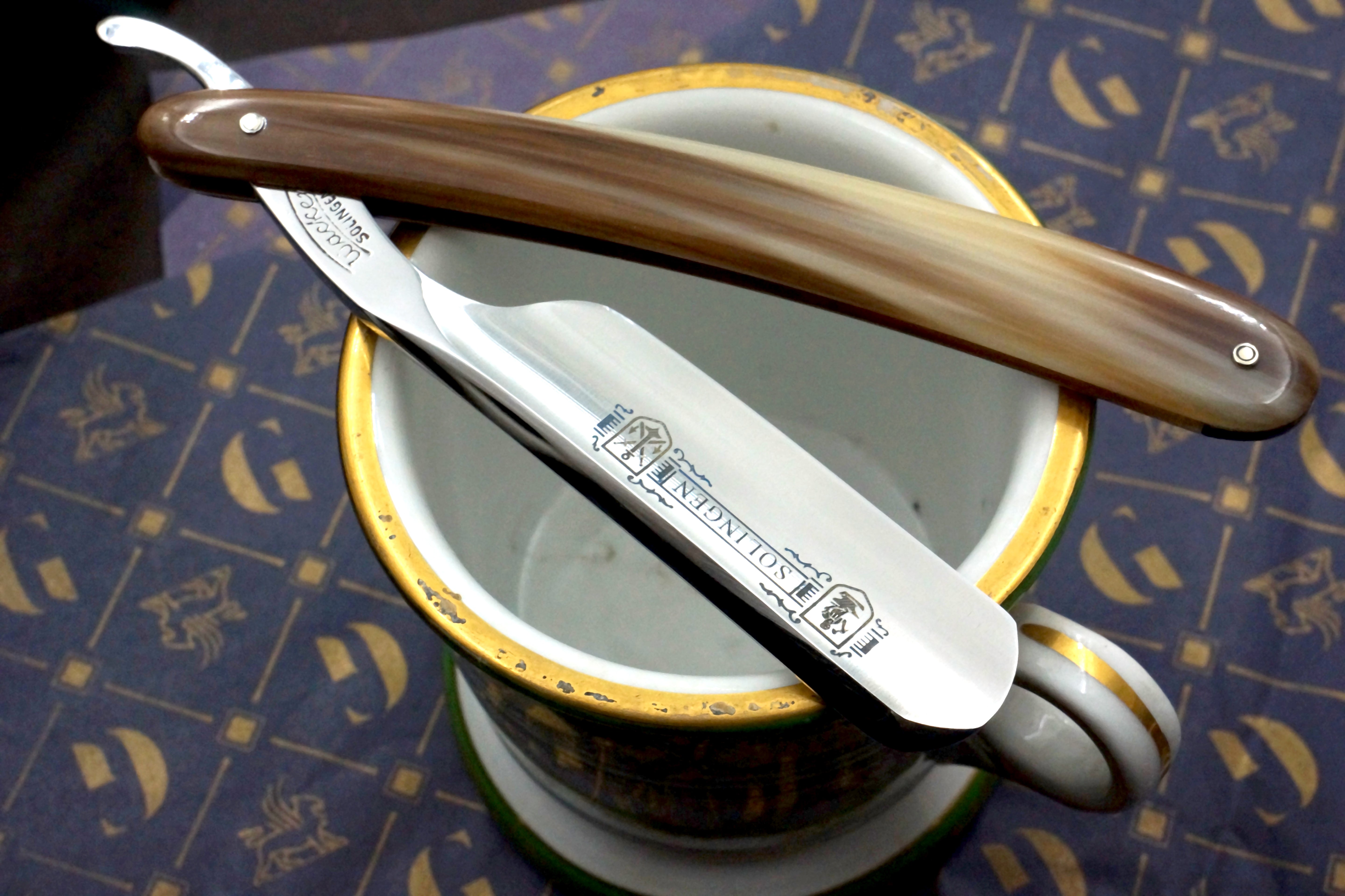 Wacker 6/8 Full Hollow Blade - Horn Scales Solingen Straight Razor - Shave Ready