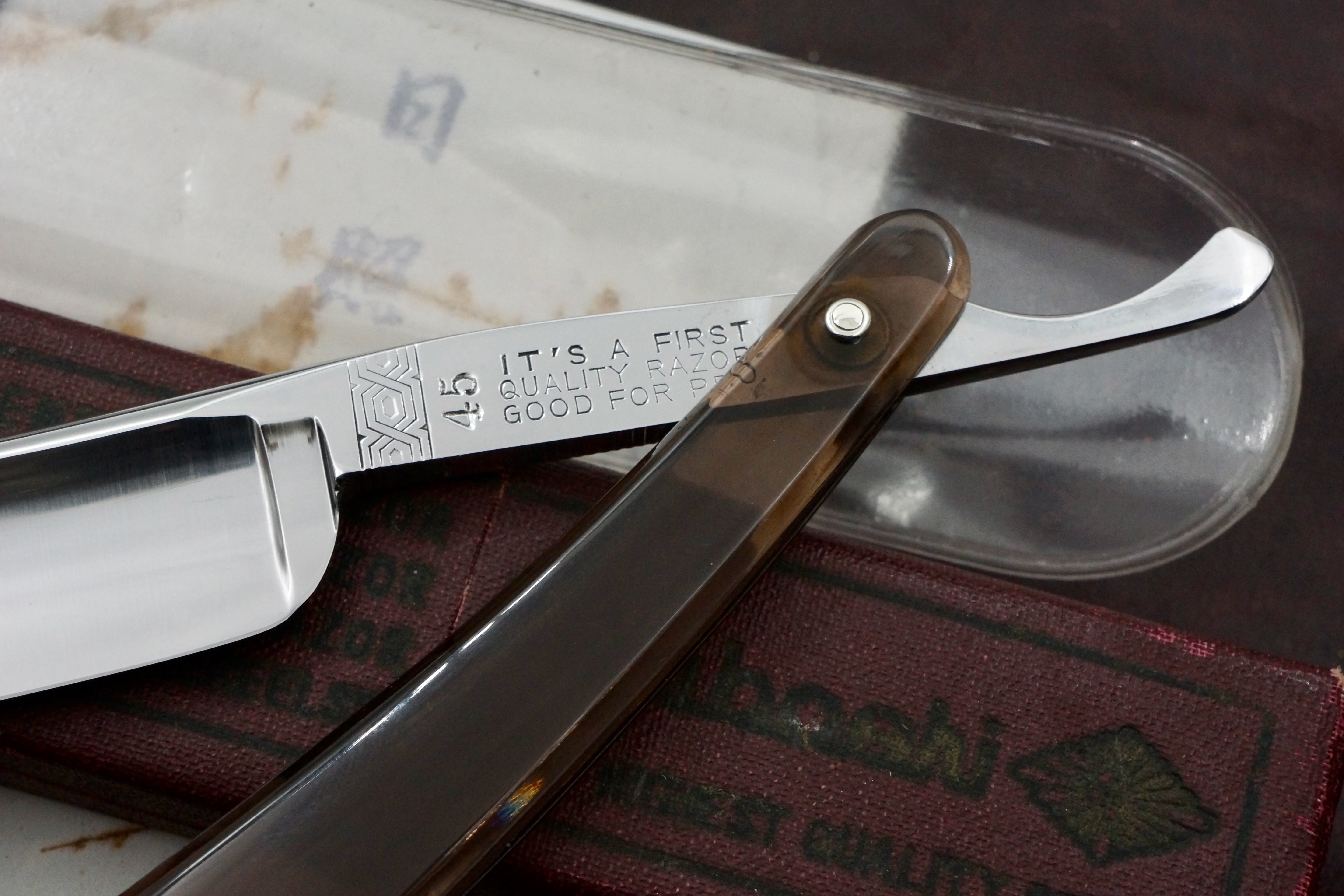 Kikuboshi No. 45 6/8 Full Hollow Blade - Gorgeous Near Mint Vintage Japanese Straight Razor - Shave Ready