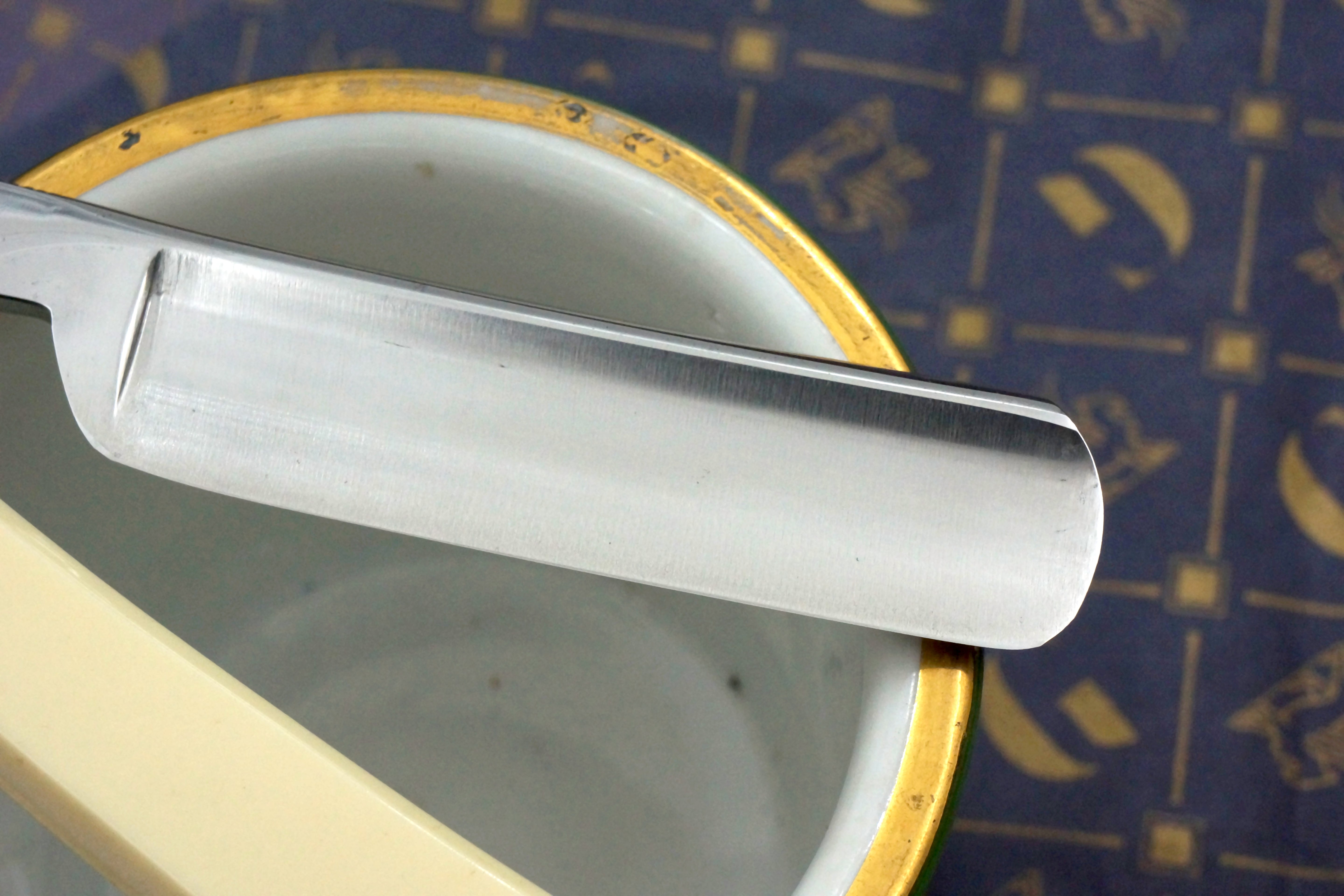 Dorko - Near Pristine 13/16 Full Hollow Shoulderless Blade - Vintage Solingen Straight Razor - Shave Ready