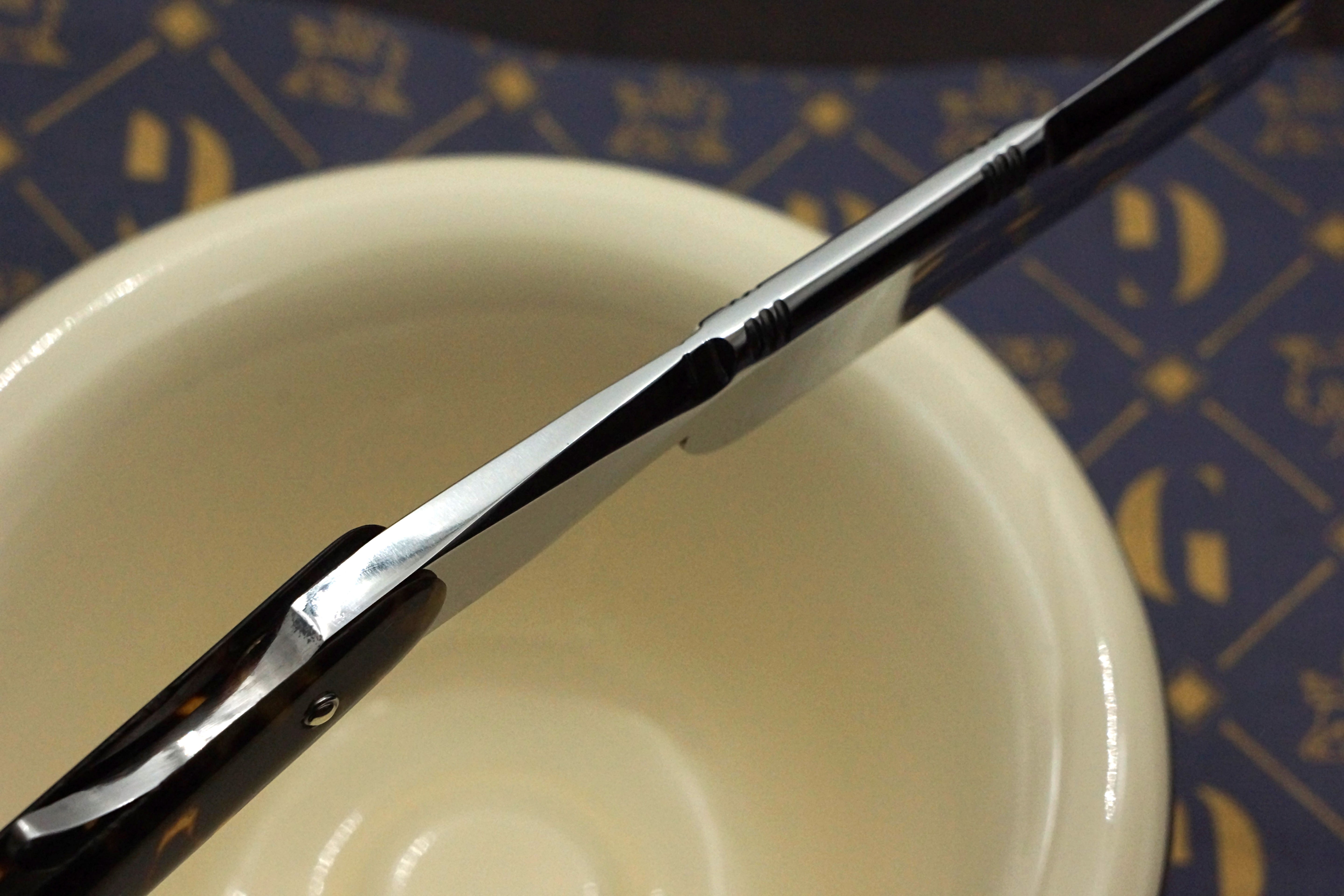 Chas. Clements Fancy Blade - Rare Tortoiseshell Scaled - 11/16 Restored Sheffield Straight Razor - Shave Ready