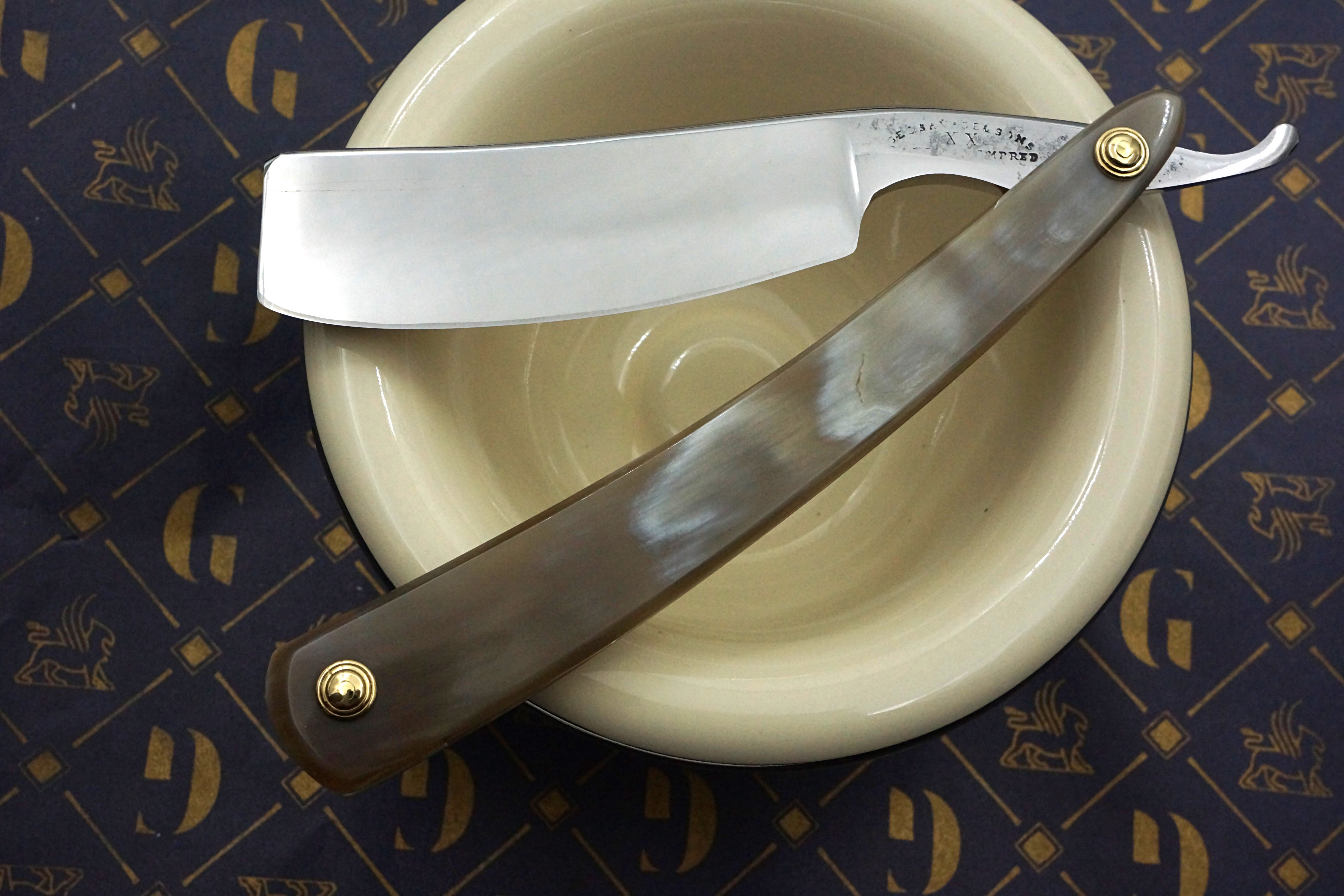 George Savage &amp; Sons - 8/8 1" breites, vollständig restauriertes originales Sheffield-Rasiermesser mit Hornskalierung - bereit zur Rasur