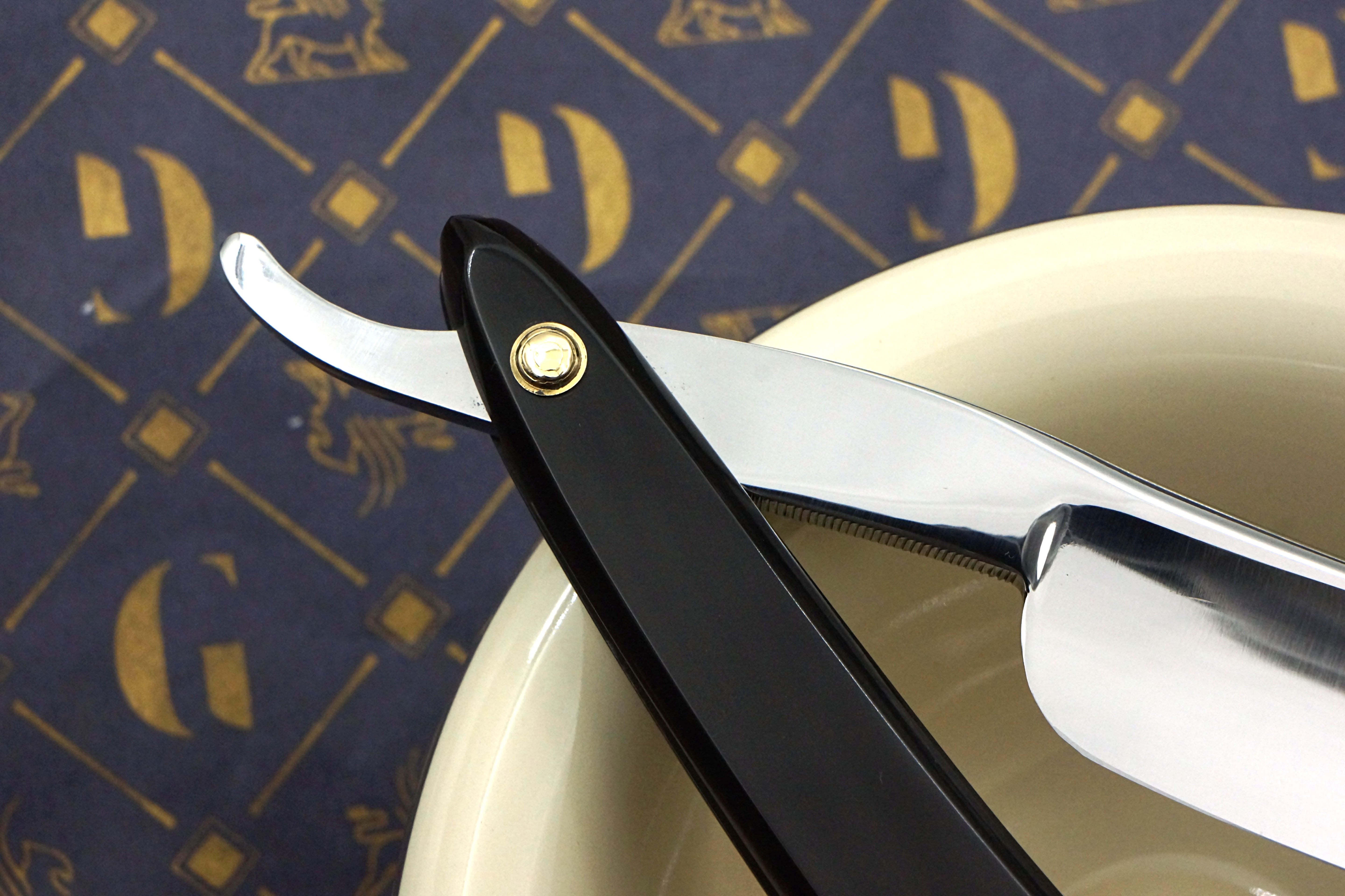 George Wostenholm & Sons "Patent Hollow Ground" - 7/8" Blade with New Horn Scales - Fully Restored Sheffield Straight Razor - Shave Ready
