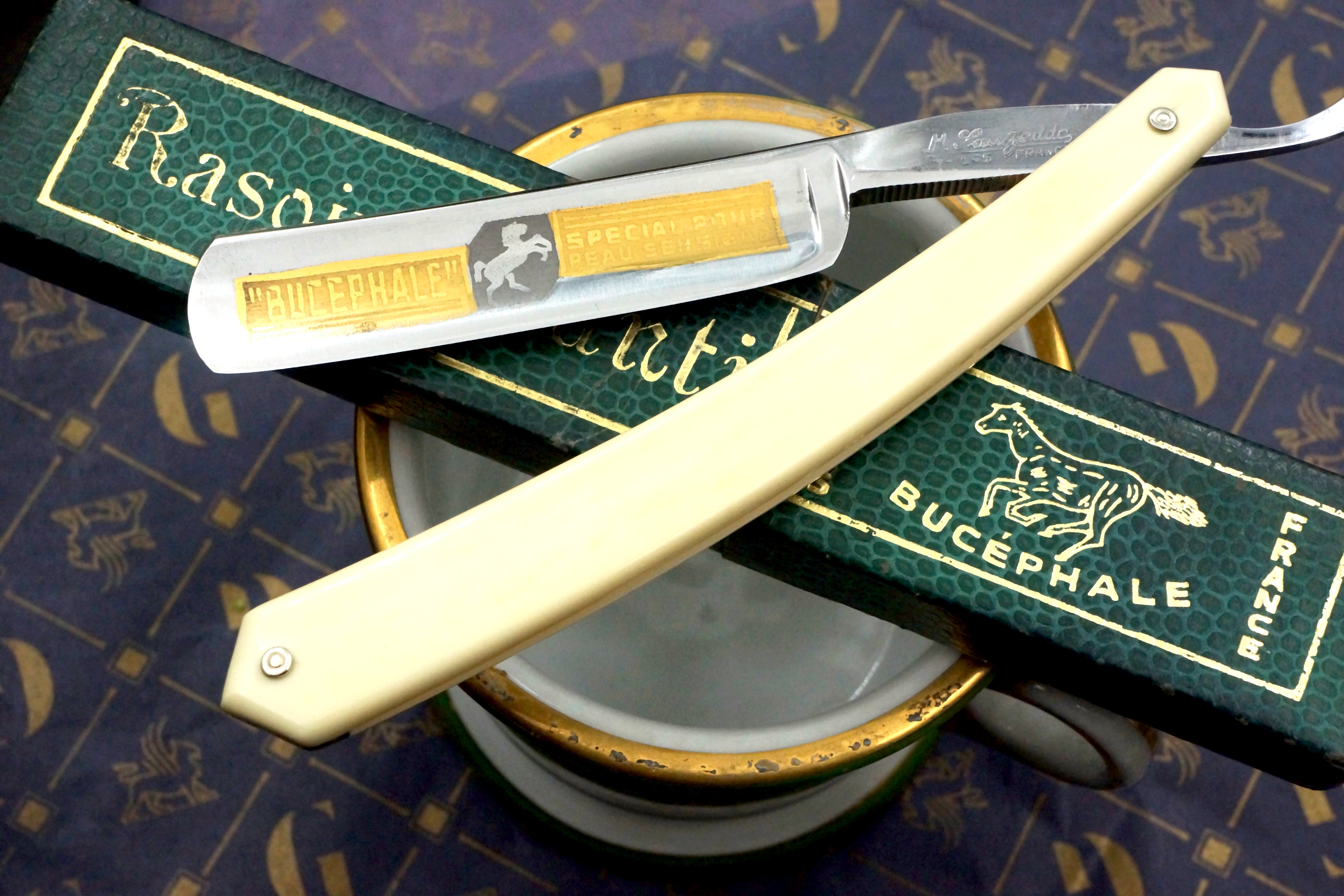 Sauzedded "Bucephale" 11/16 Full Hollow Etched Blade - Excellent Restored Vintage French Straight Razor - Shave Ready