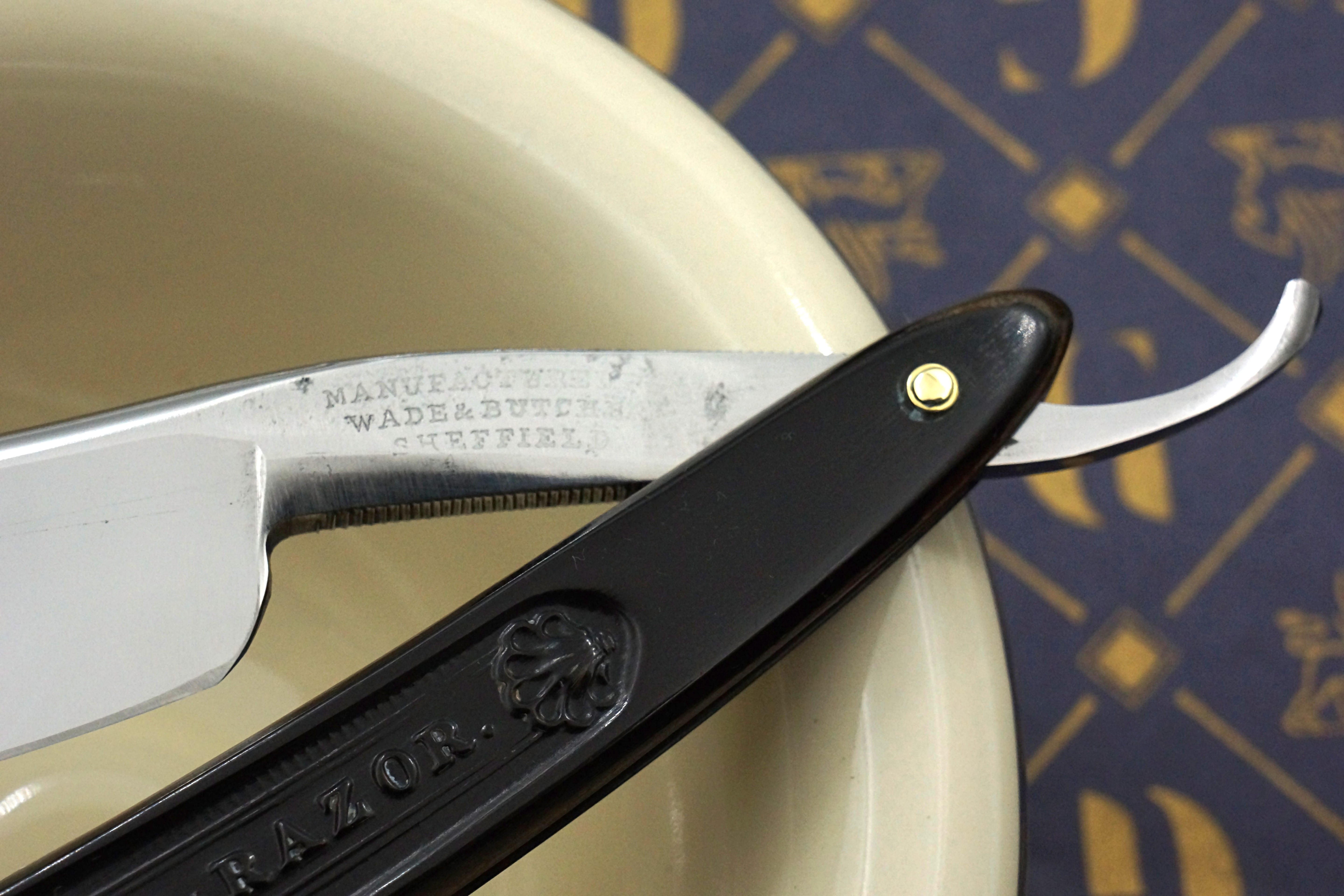 Wade & Butcher 13/16 Celebrated Fine India Steel with Original Pressed Horn Scales Sheffield Straight Razor - Shave Ready (Copy)