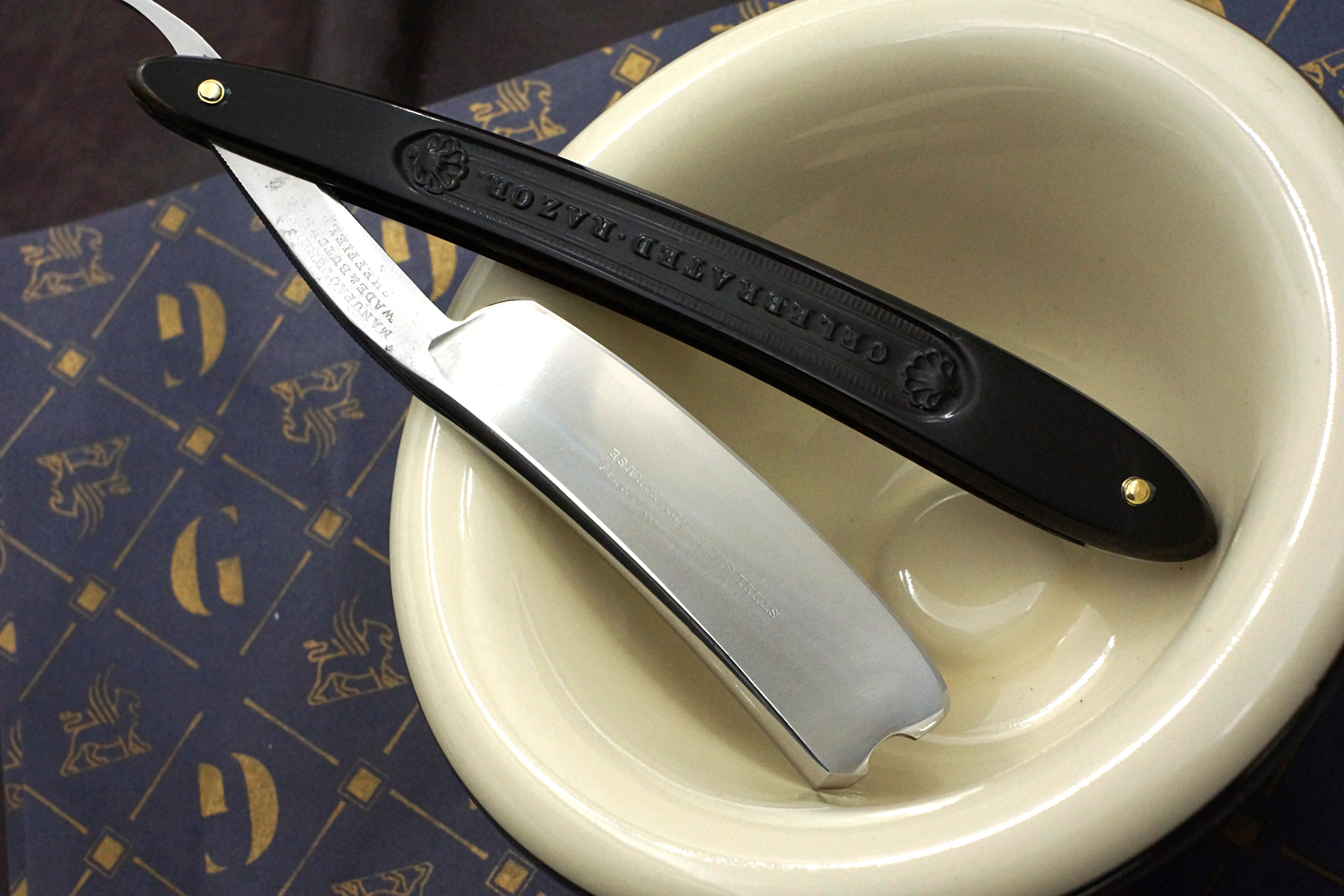 Wade & Butcher 13/16 Celebrated Fine India Steel with Original Pressed Horn Scales Sheffield Straight Razor - Shave Ready (Copy)