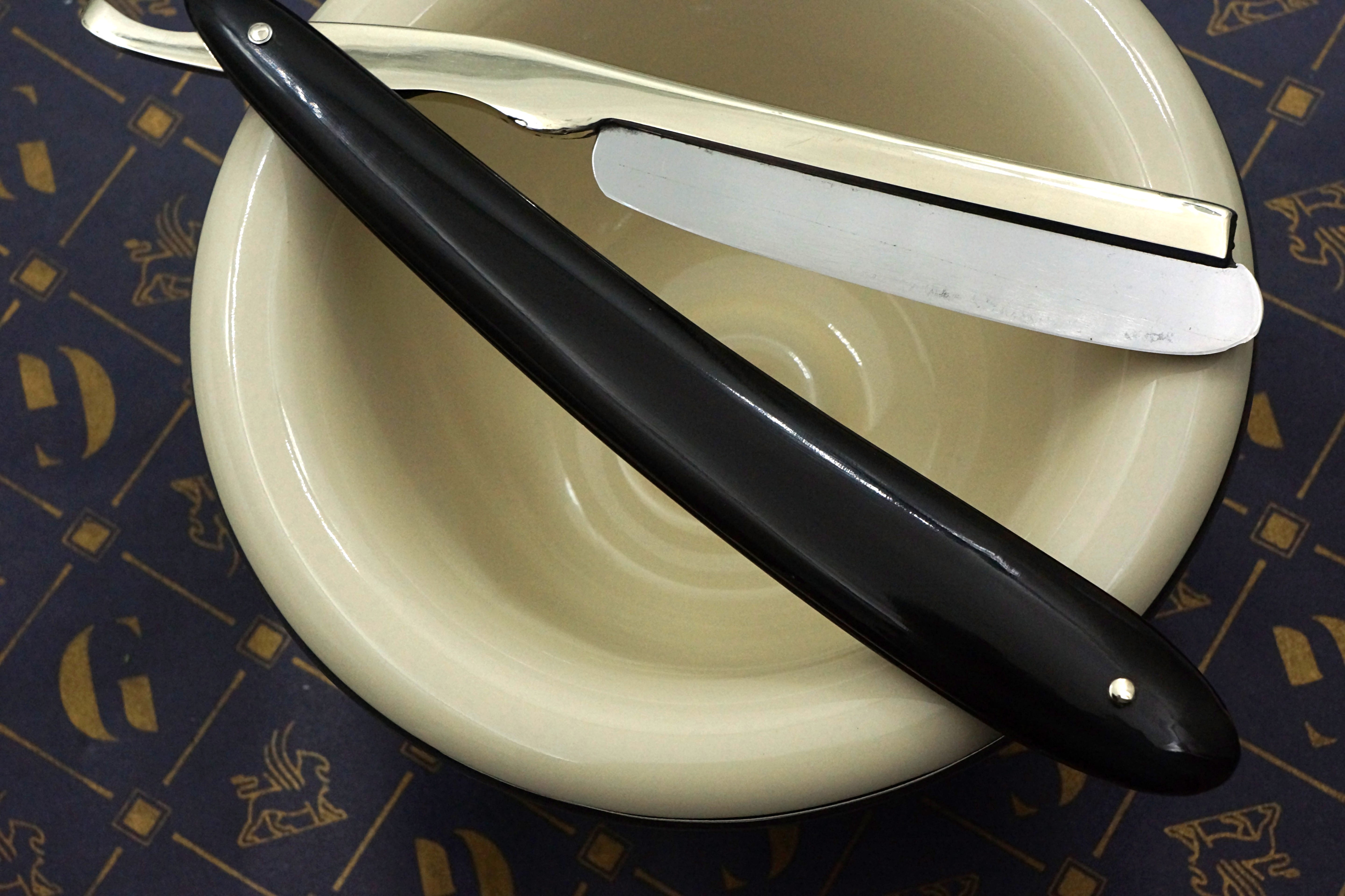 Wm. Gilchrist - Restored & Rare Brass Frameback 6/8 Sheffield Straight Razor with Horn Scales - Shave Ready