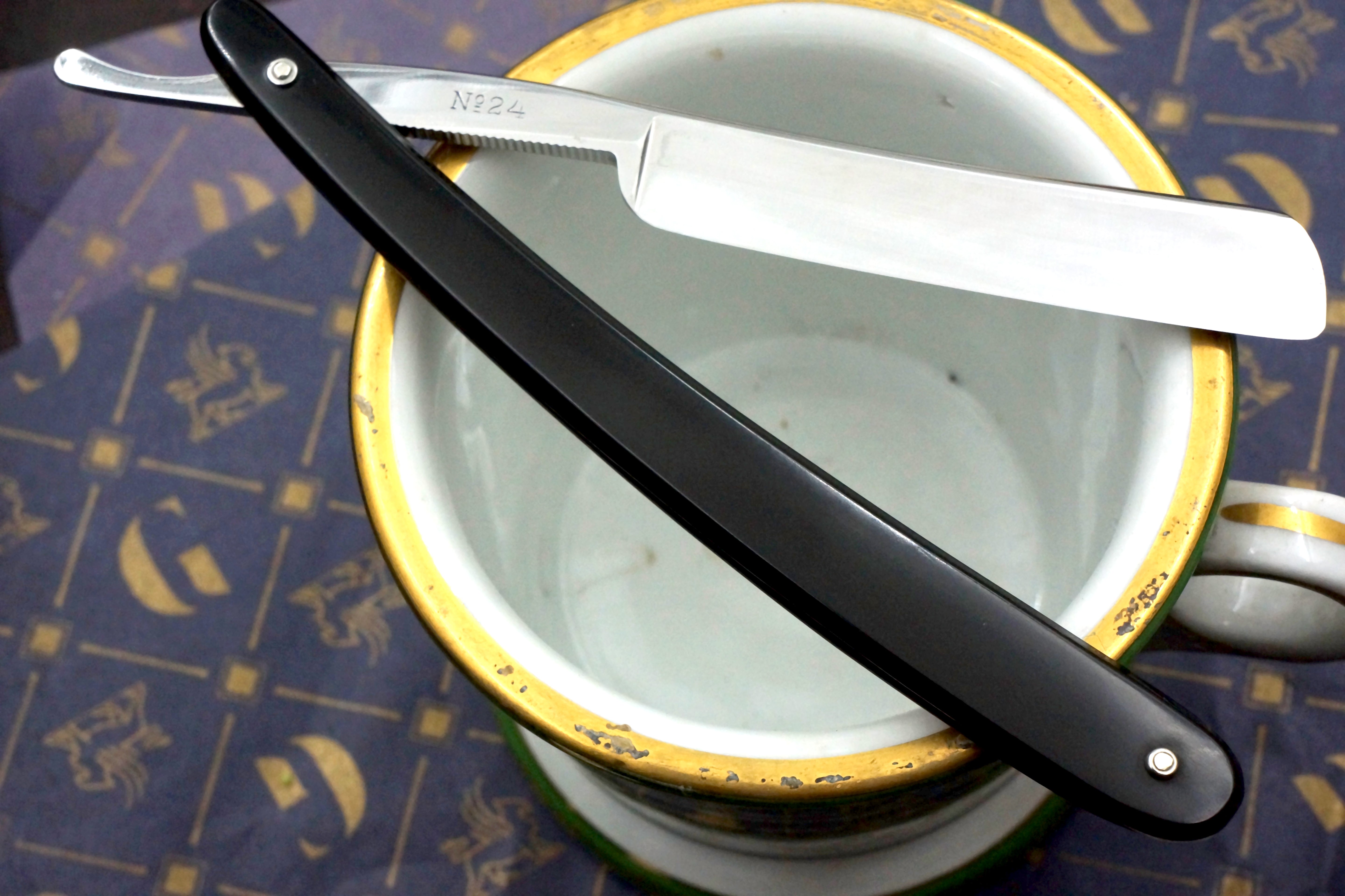 C.V. Heljestrand MK No.24 9/16 Blade - Excellent+ Eskilstuna Sweden Straight Razor - Shave Ready