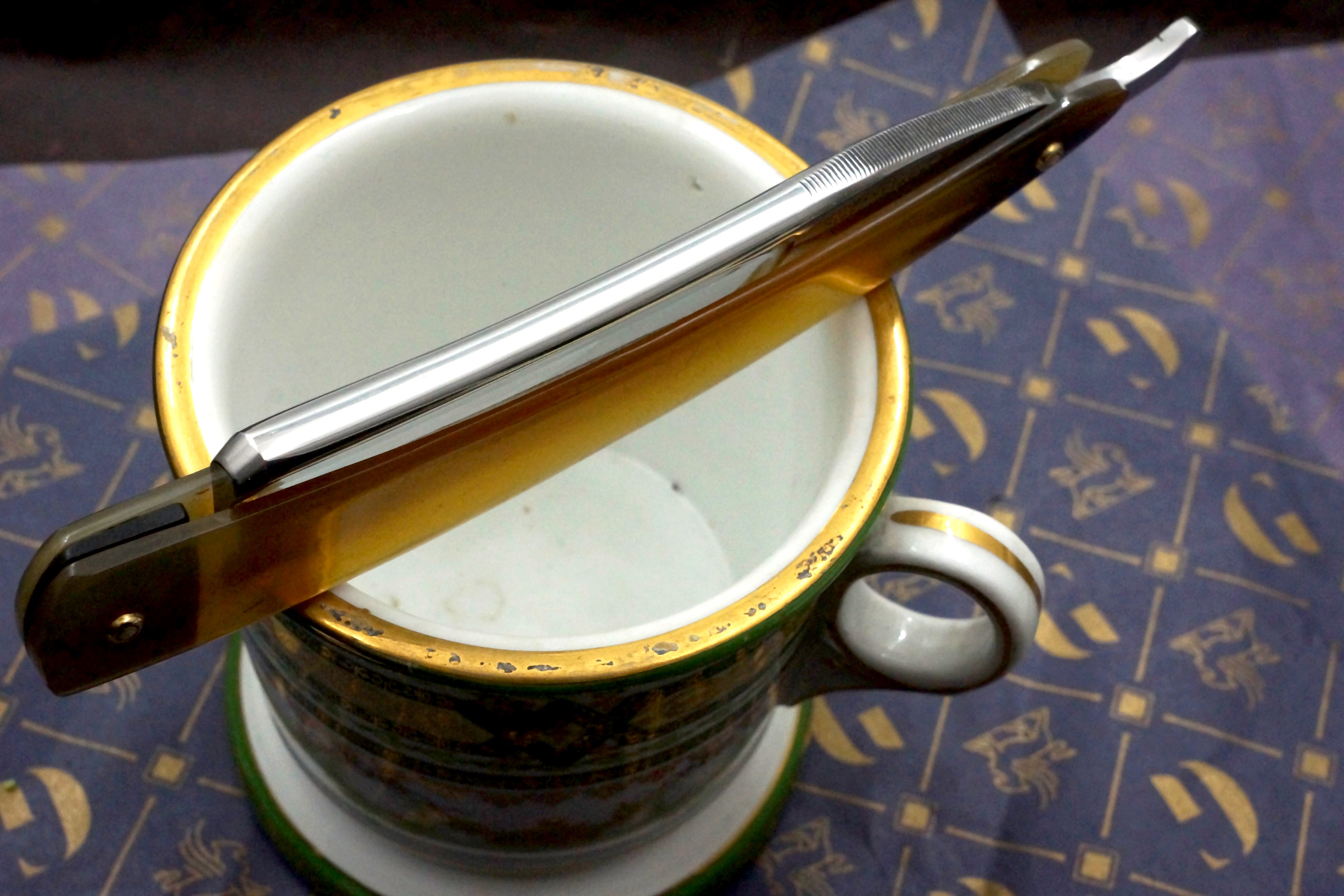 George Wostenholm & Son For Barbers Use 15/16 Blade with New Horn Scales - Fully Restored Sheffield Straight Razor - Shave Ready