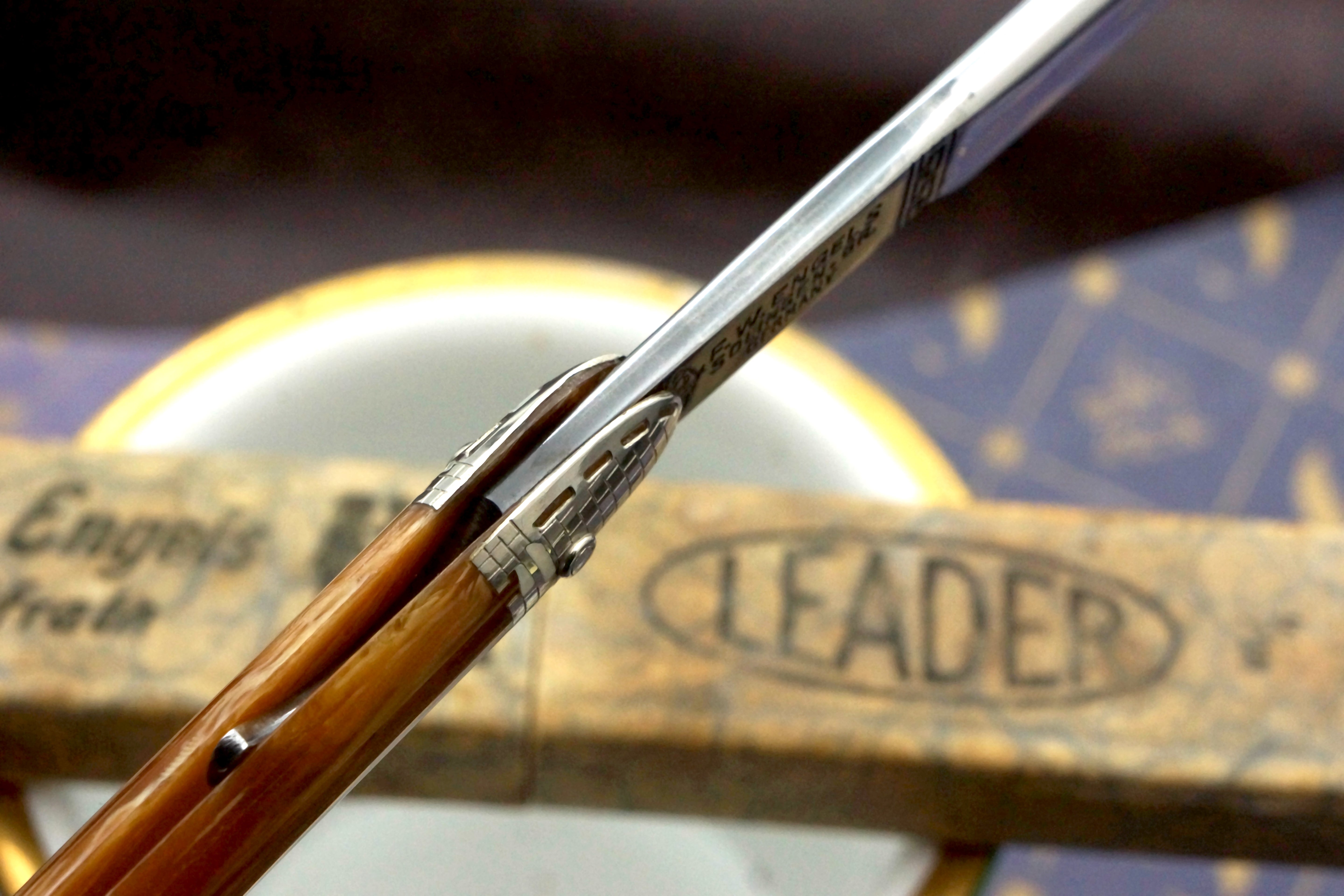 F.W. Engels "Leader" 9/16 - Excellent+ Vintage Solingen Straight Razor - Shave Ready