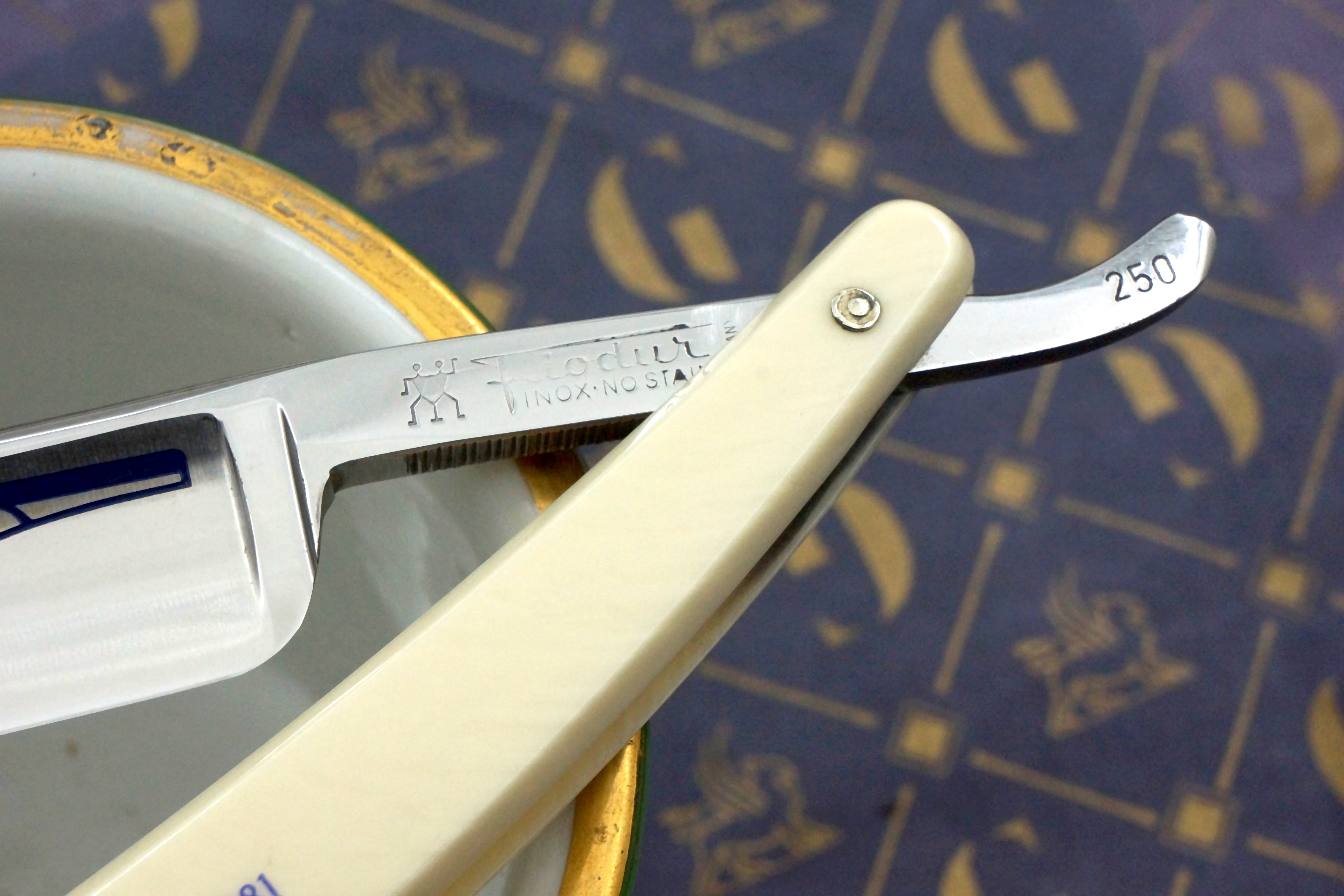 Henckels Friodur Anniversary No. 250 - 13/16 Near Mint Stainless Steel Full Hollow - Solingen Straight Razor - Shave Ready