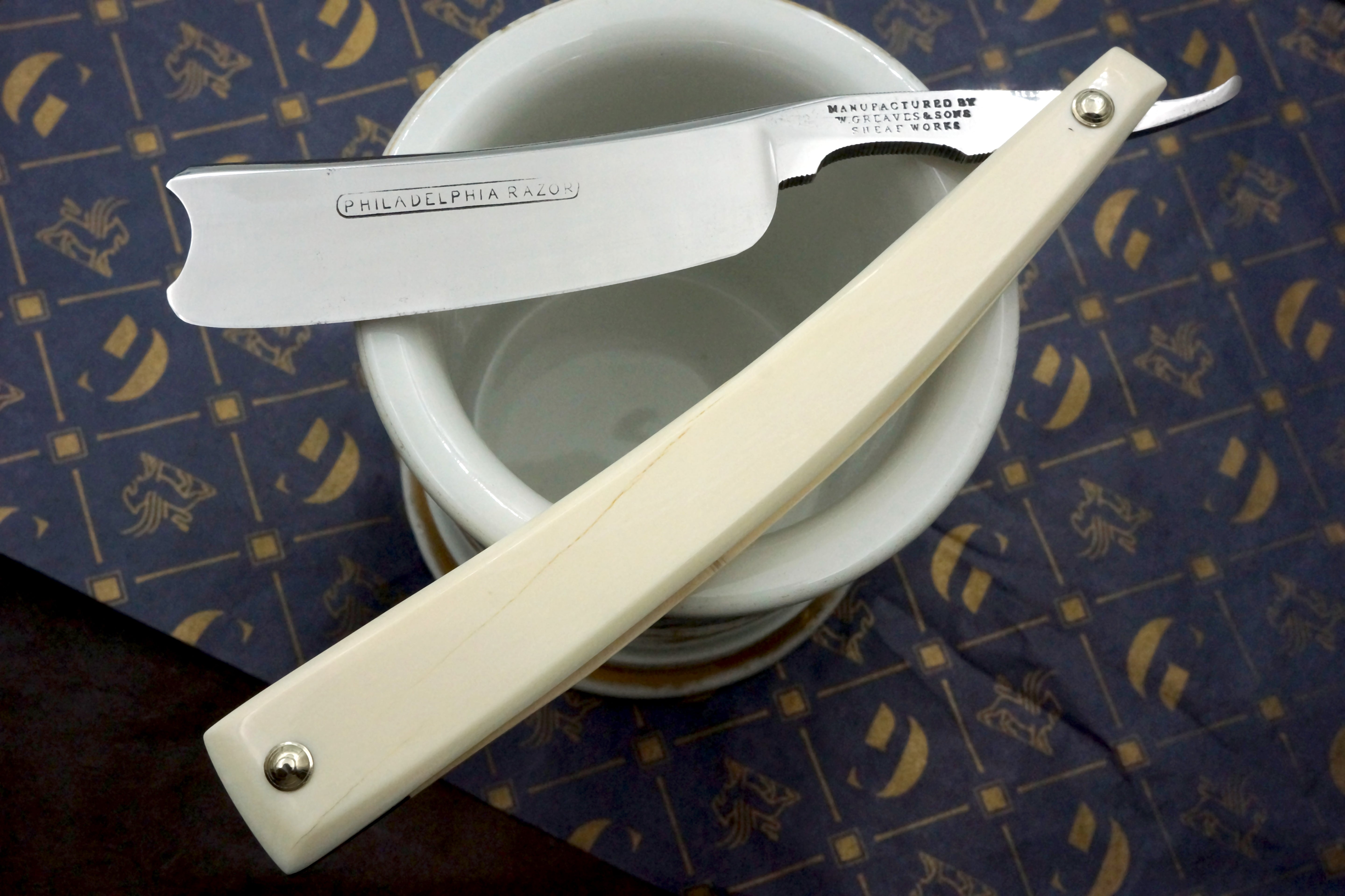 Wm. Greaves & Sons 7/8 Blade "Philadelphia Razor" with Mammoth Ivory Scales - Restored Sheffield Straight Razor - Shave Ready