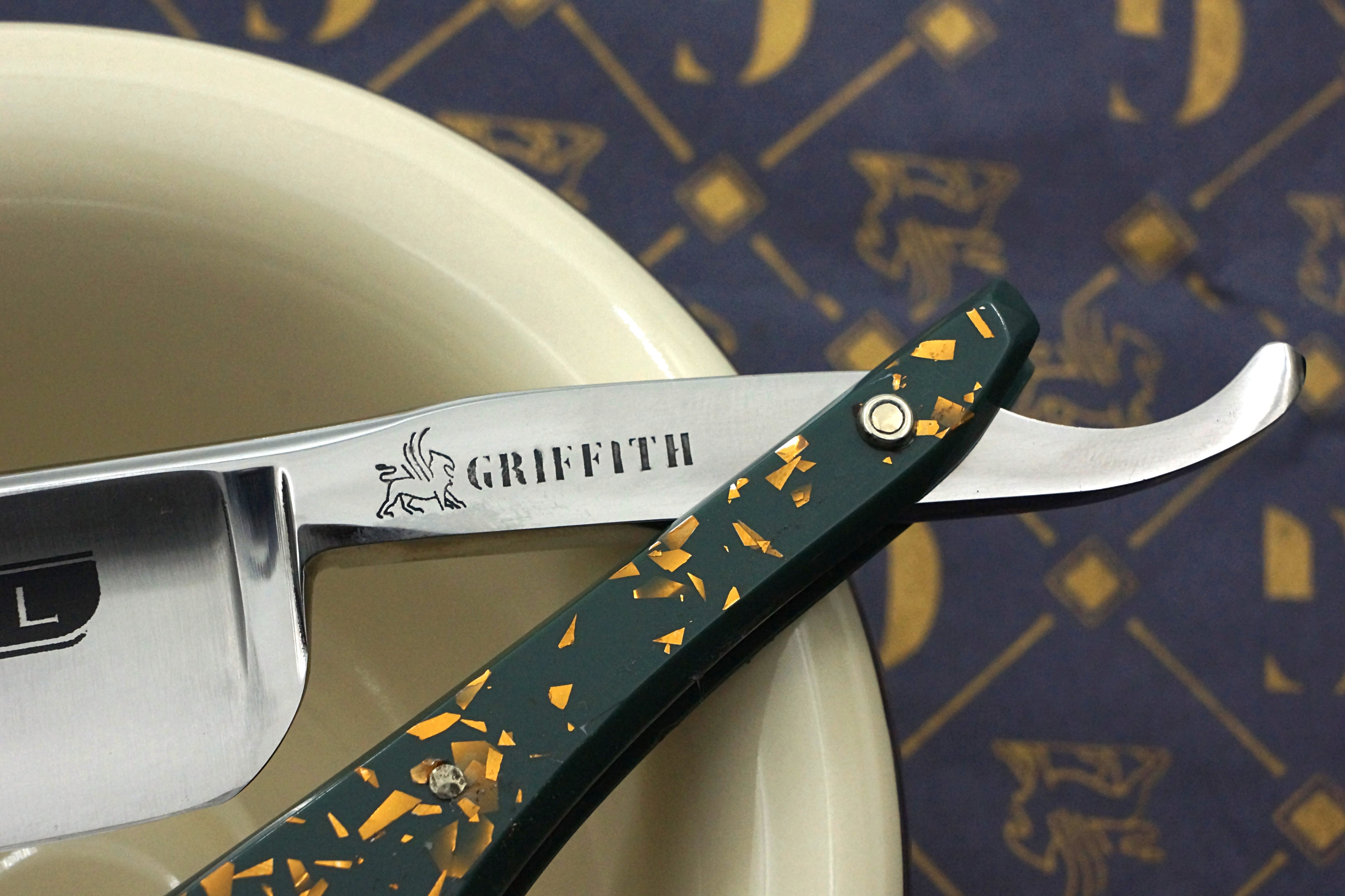 Griffith 8/8 Silver Steel Extra Hollow Etched Blade - Sage Green and Copper Flake Acrylic Scales Artisan Straight Razor - Shave Ready
