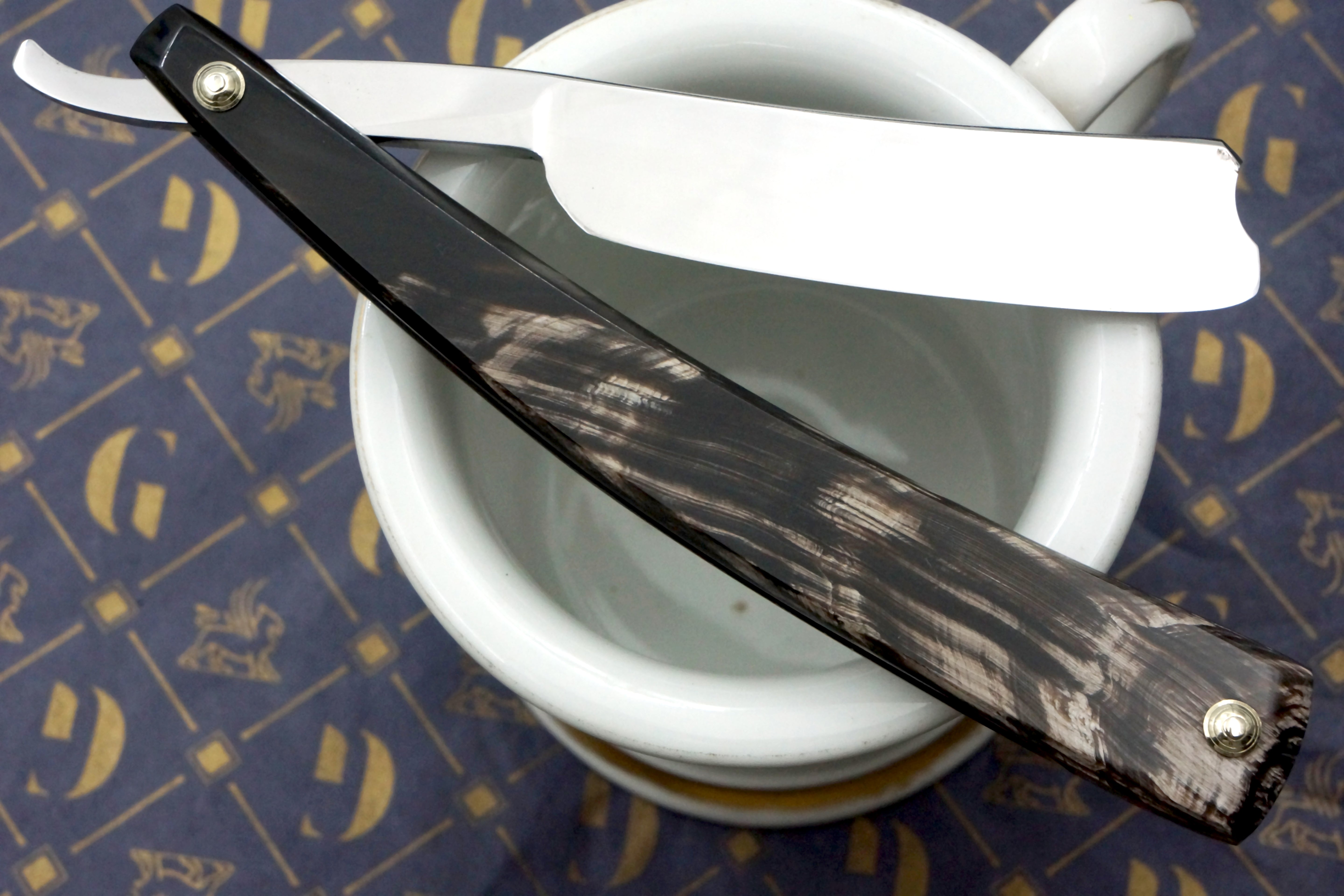 Ward Bros. 6/8 Near Wedge Blade with New Horn Scales - Fully Restored Sheffield Straight Razor - Shave Ready