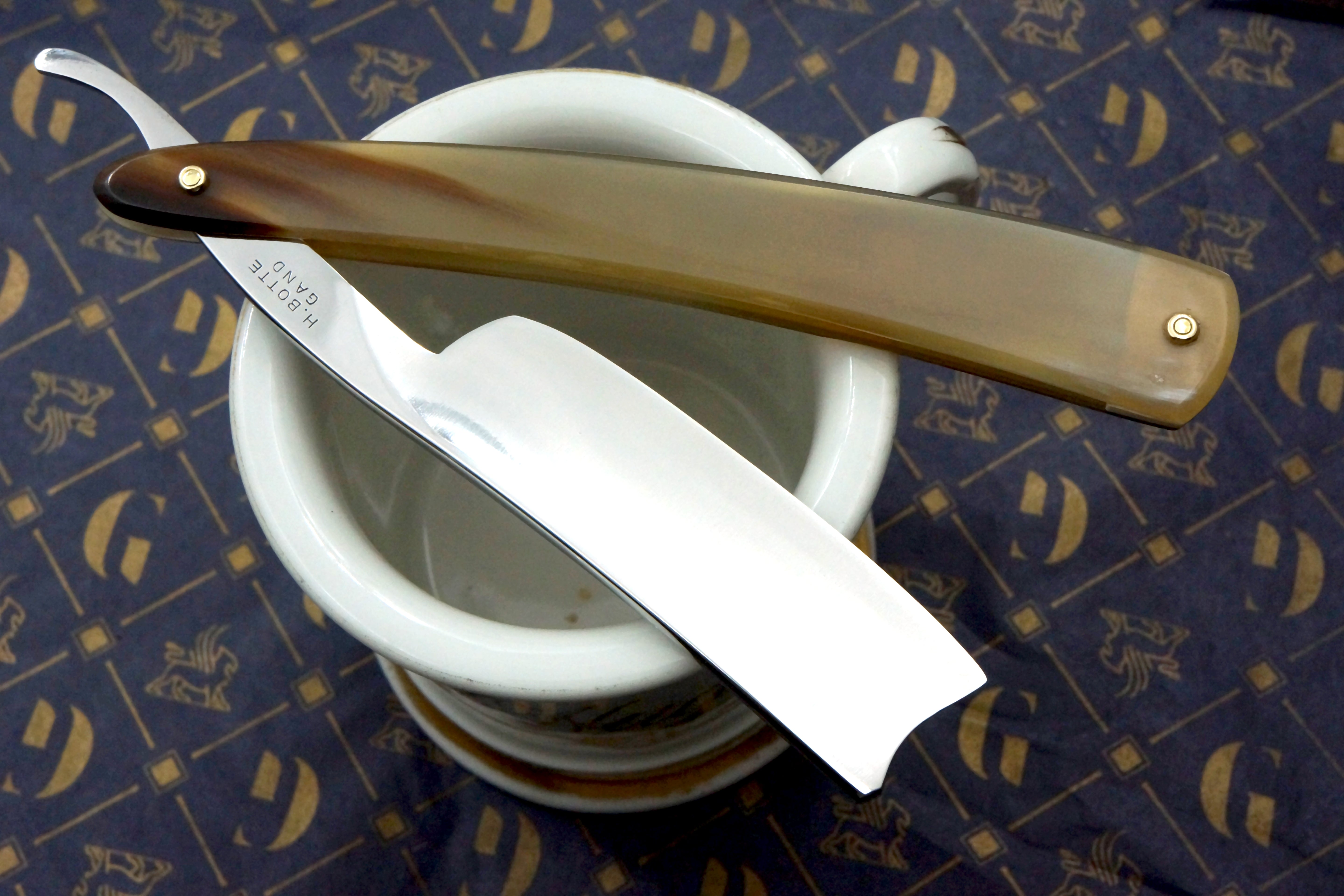 H. Botte Gand 15/16 Blade with New Horn Scales Belgian Straight Razor - Shave Ready